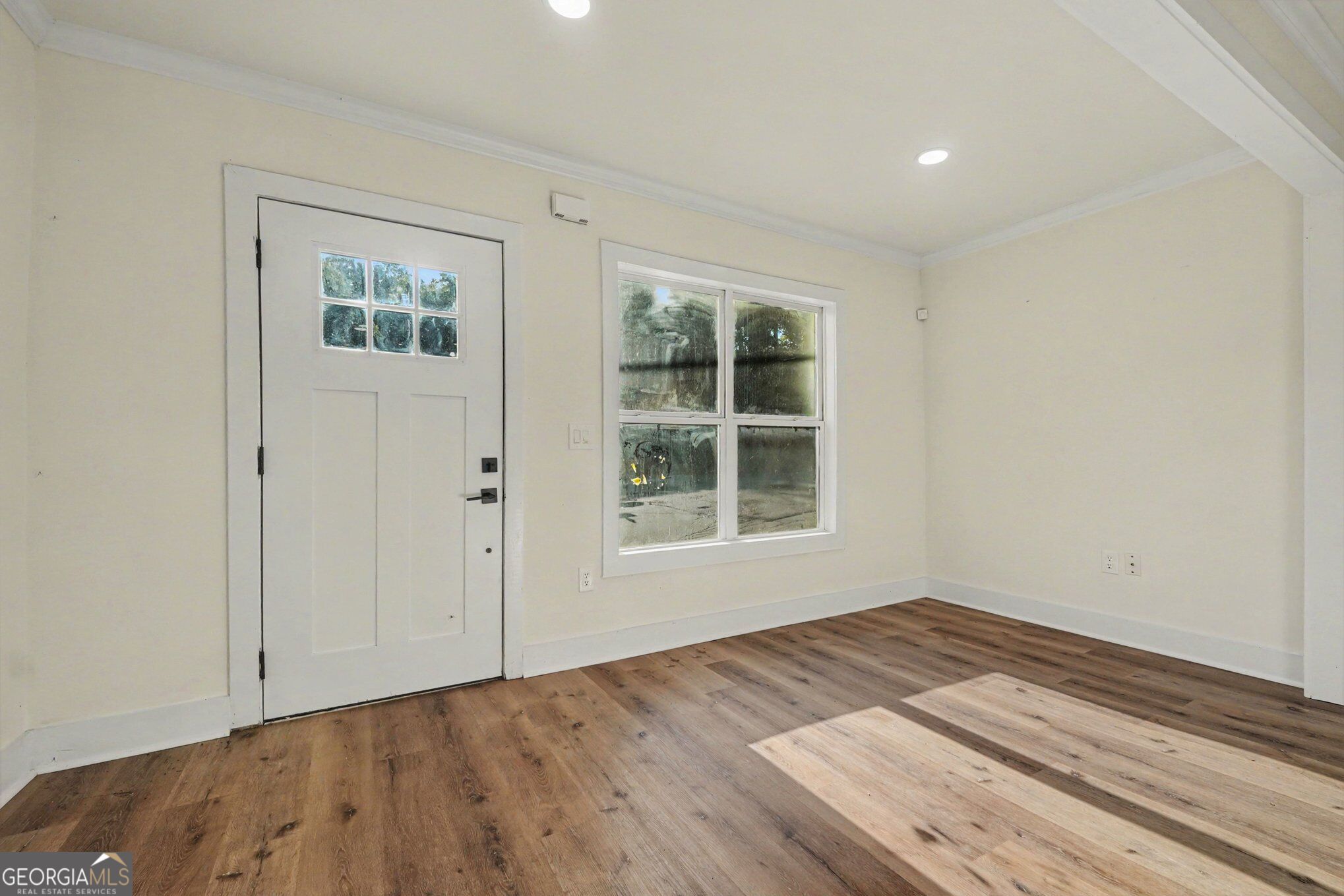 882 Hall Street Nw Property Photo 9