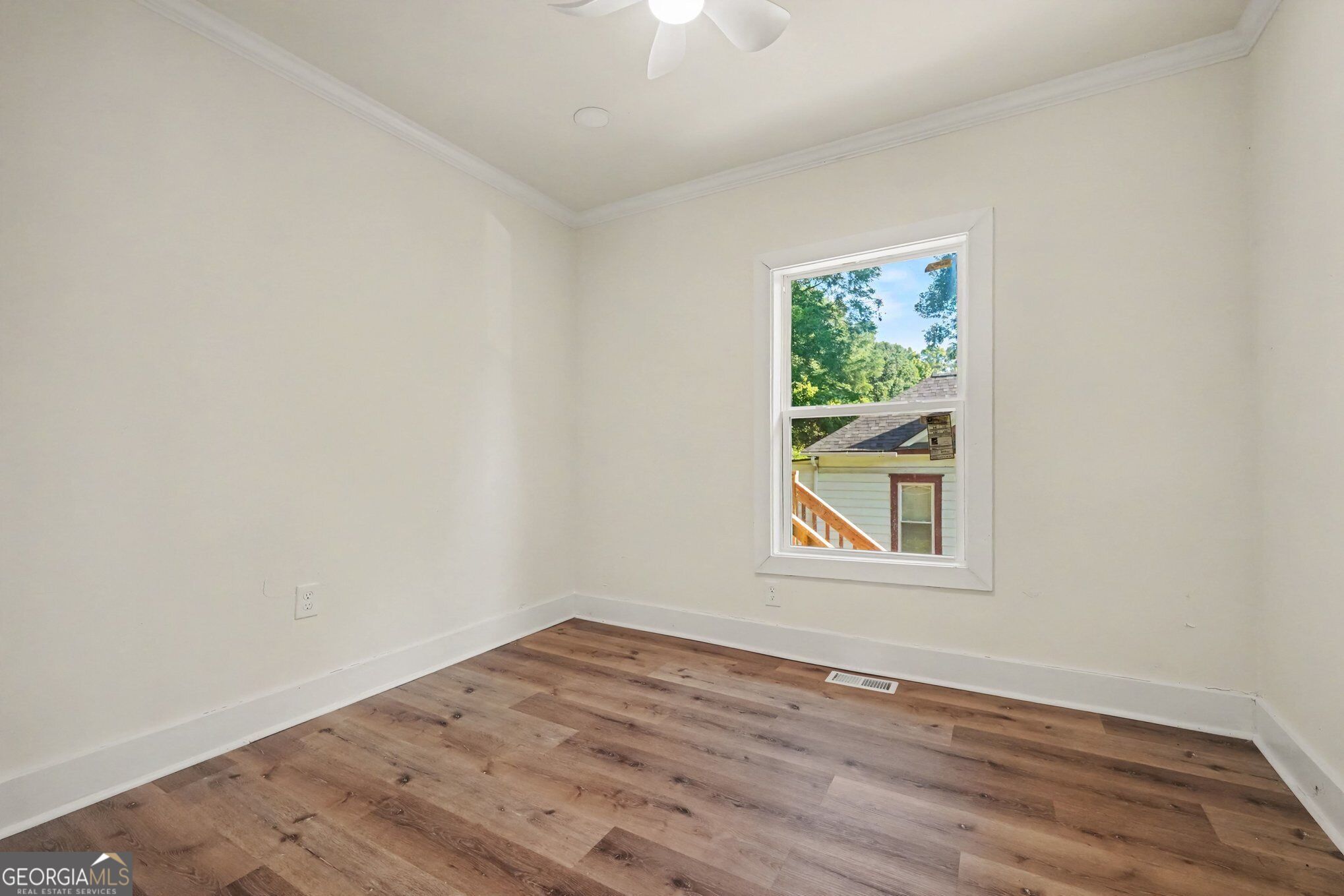 882 Hall Street Nw Property Photo 20