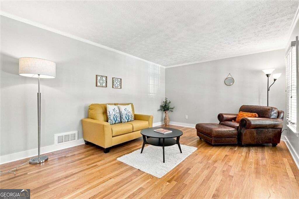 4067 Wembley Forest Way Property Photo 4