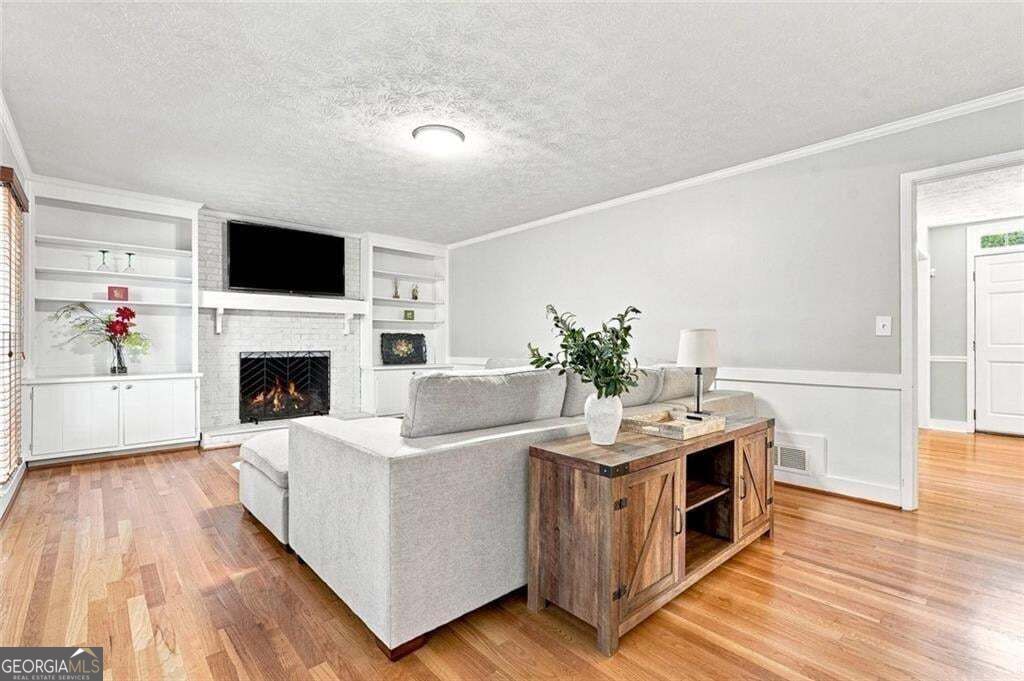 4067 Wembley Forest Way Property Photo 10