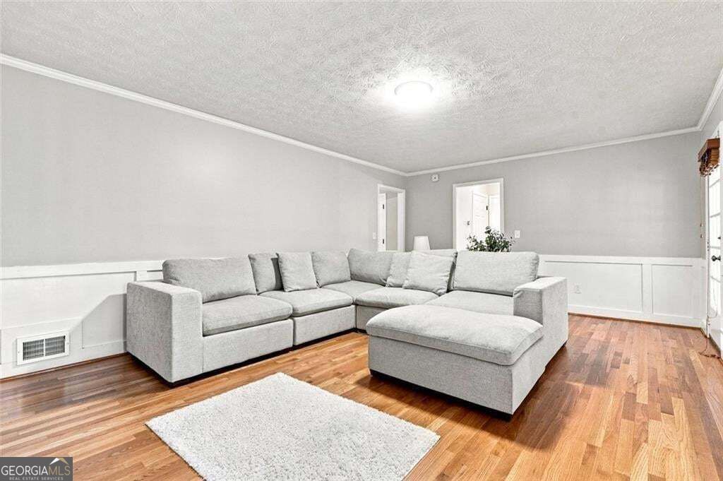4067 Wembley Forest Way Property Photo 11
