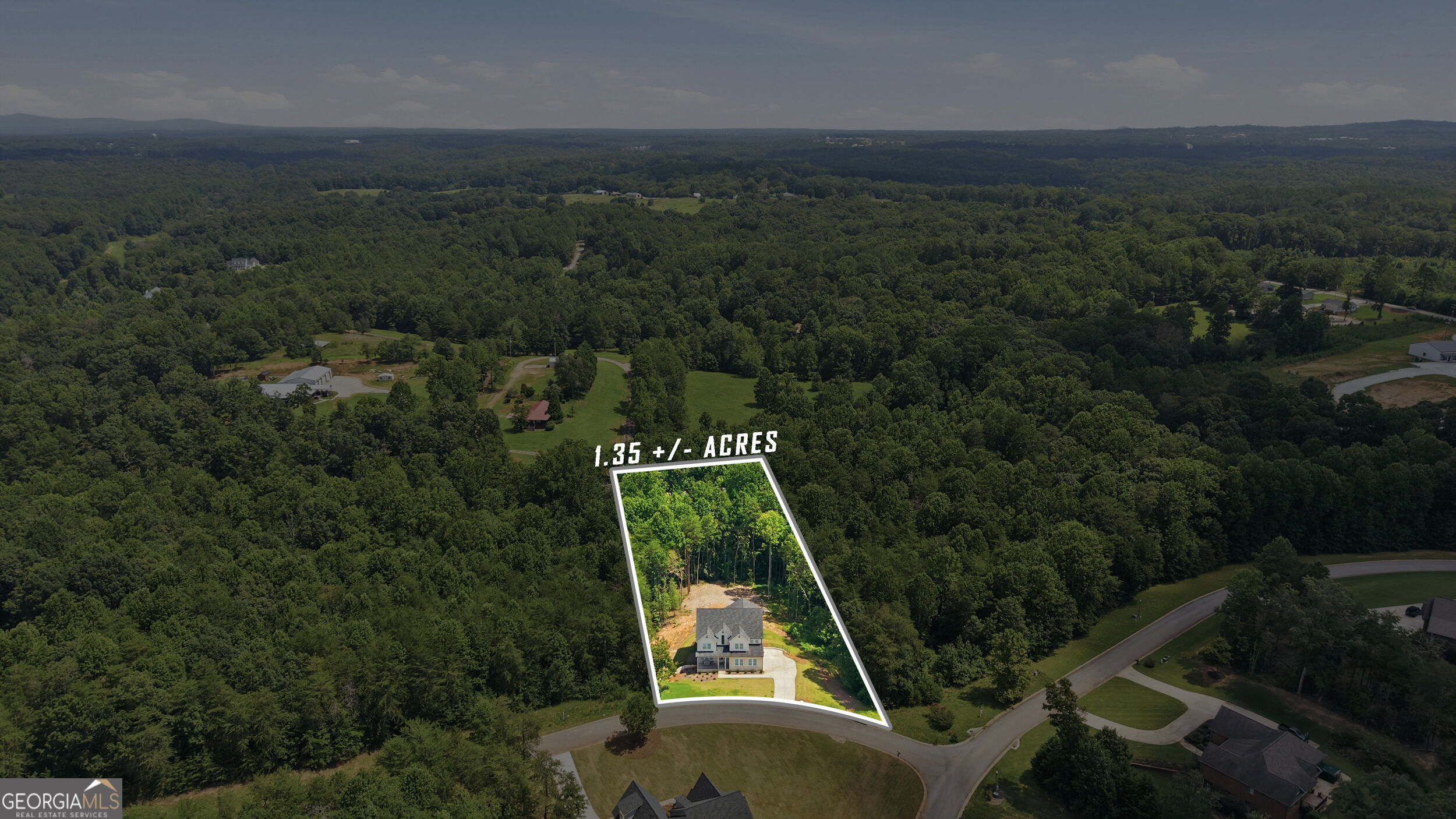 418 Beachwood Drive Property Photo 4