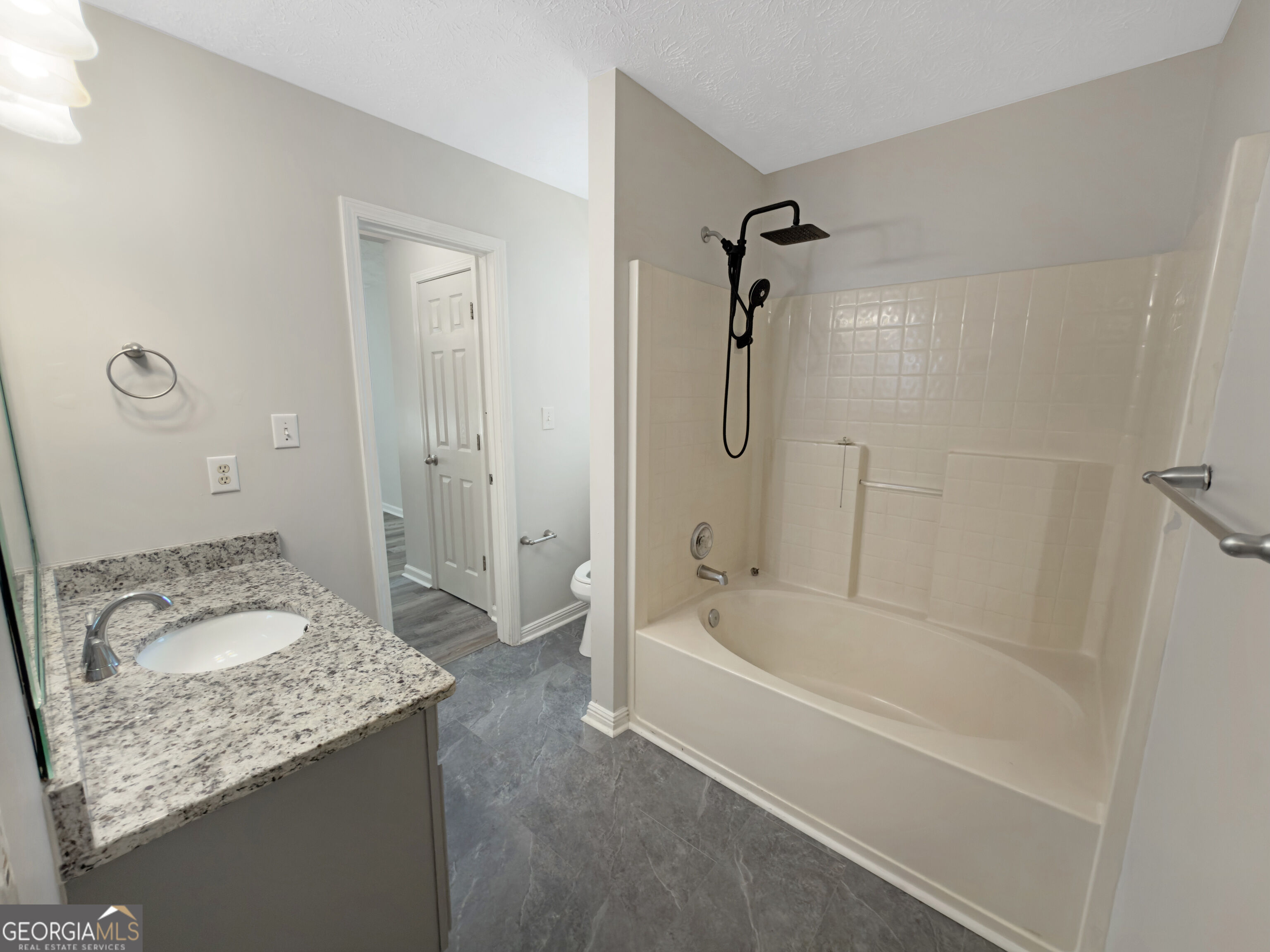 131 Oak Circle S Property Photo 16