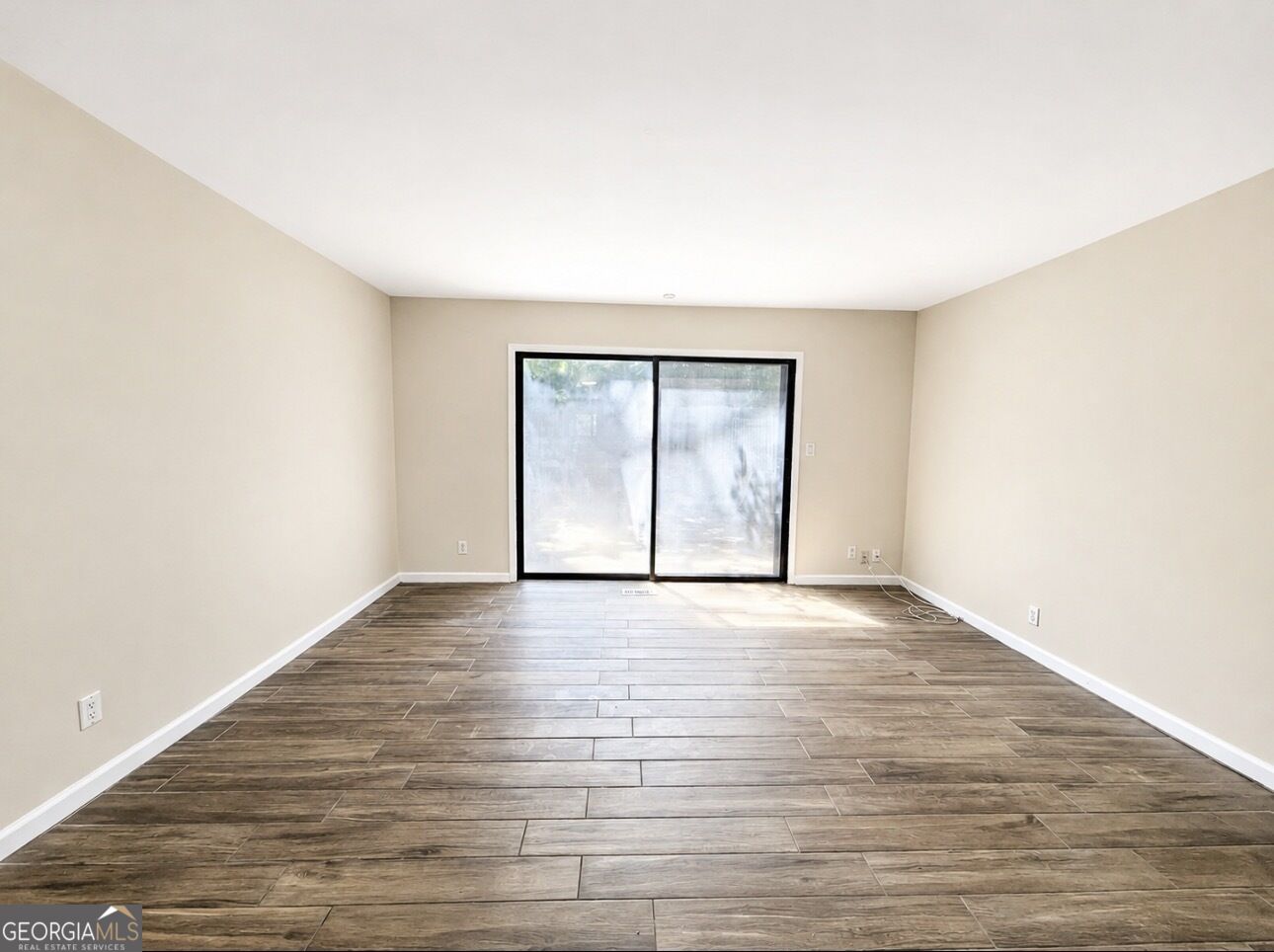 2545 Bradford Square Ne Property Photo 16