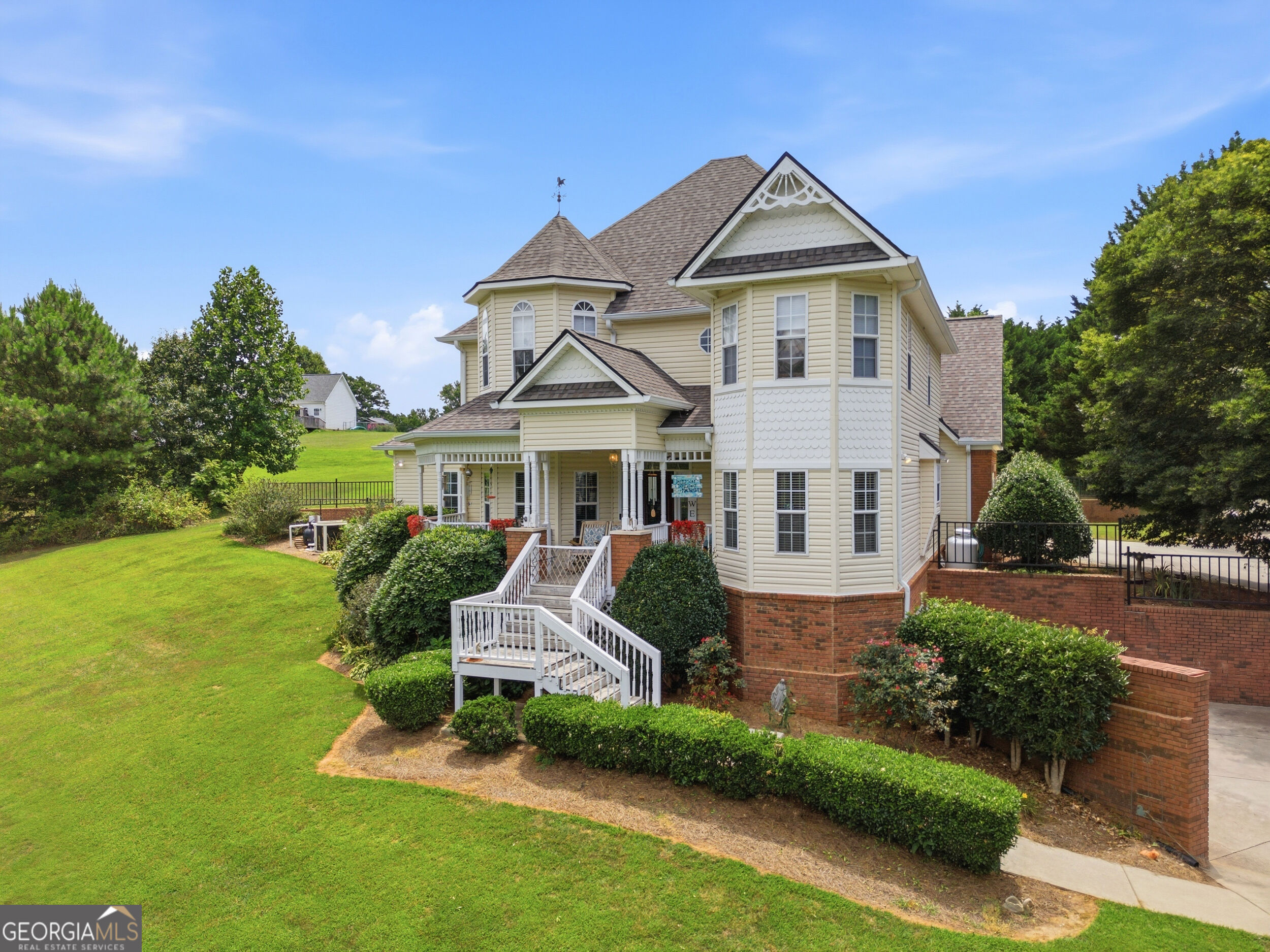 5301 Will Wheeler Road Property Photo 3