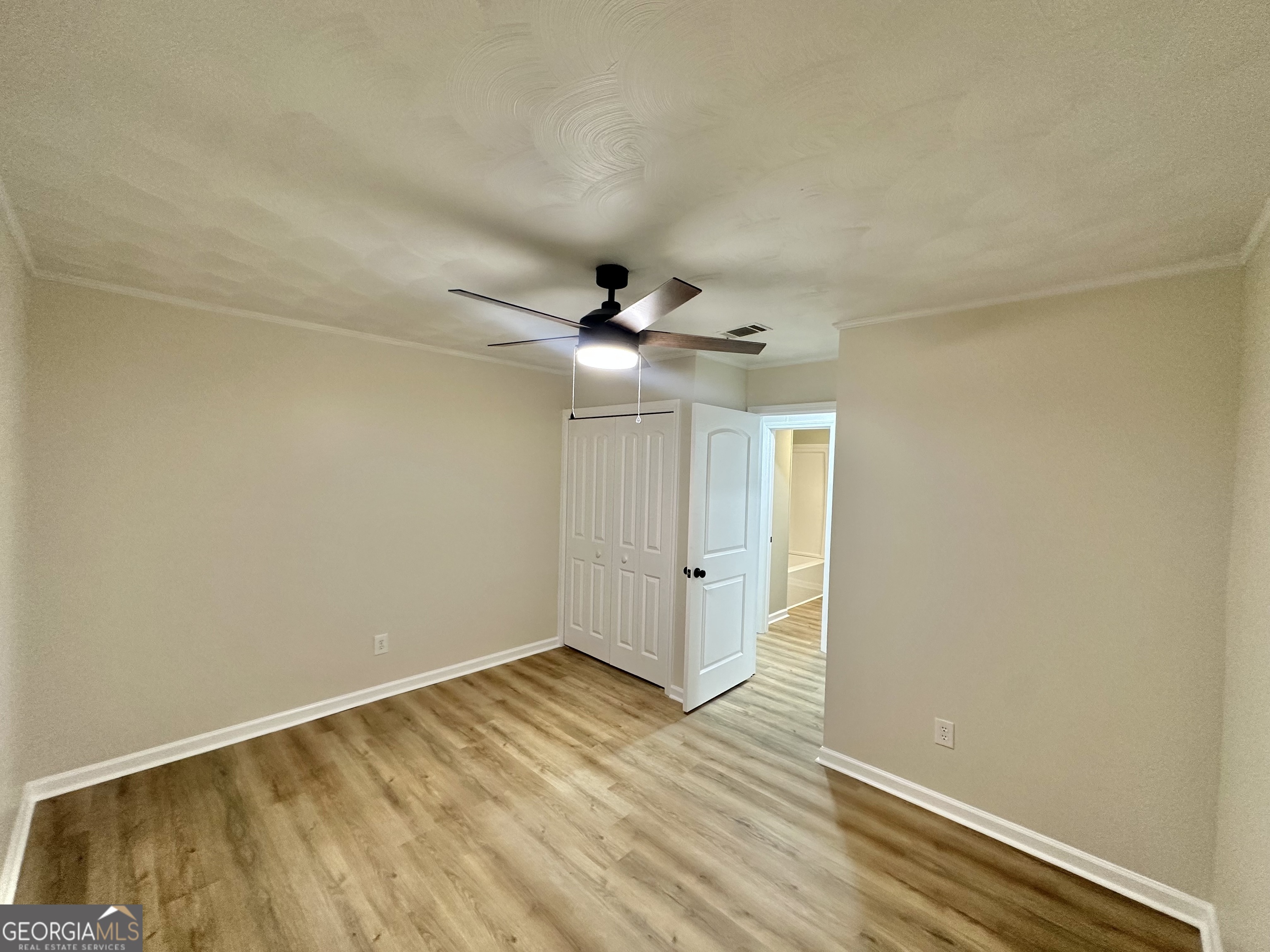72 W Tenth Street Property Photo 15