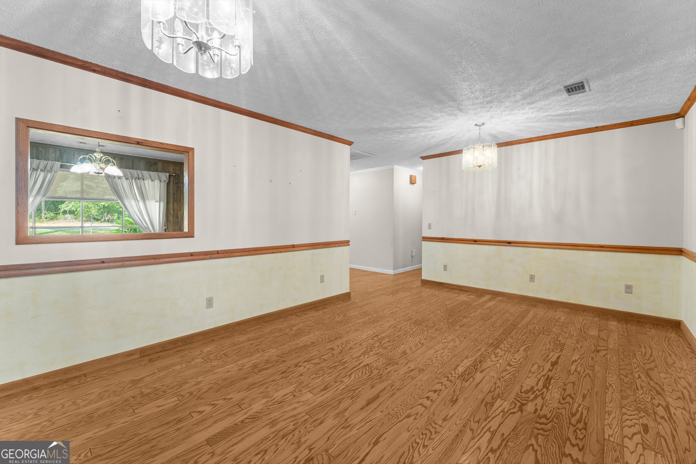 614 N Victory Drive Property Photo 37