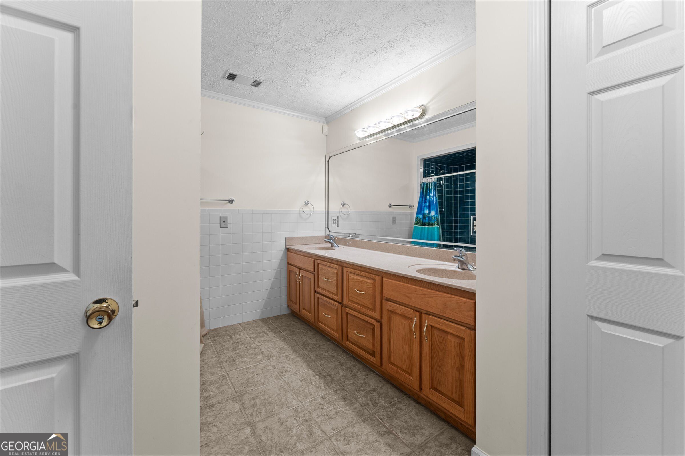 614 N Victory Drive Property Photo 62