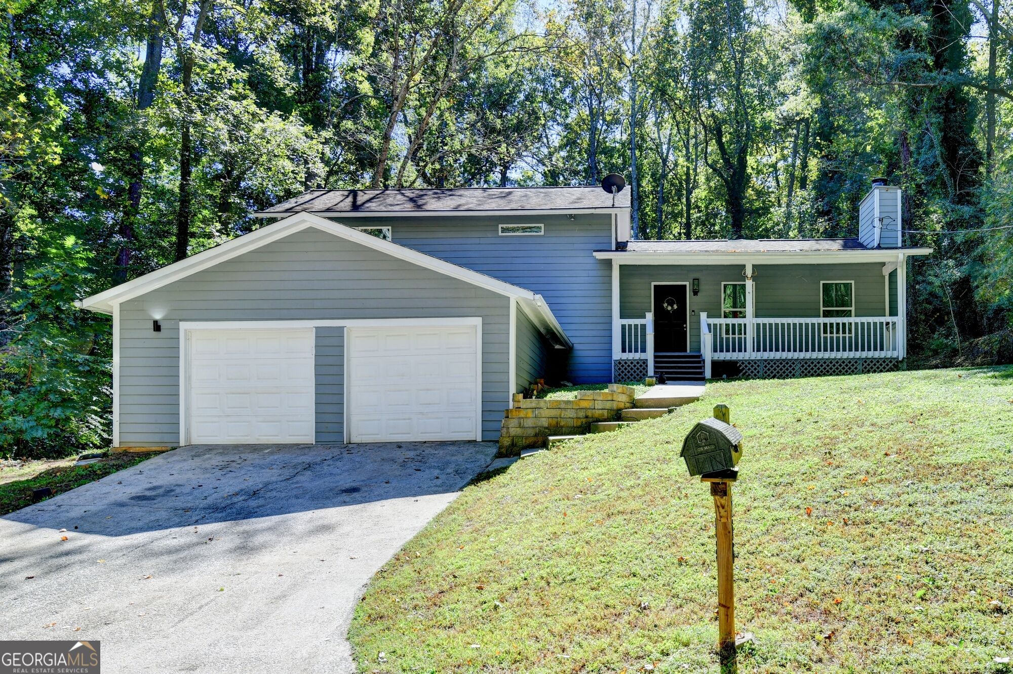 236 Hazel Street Property Photo 5