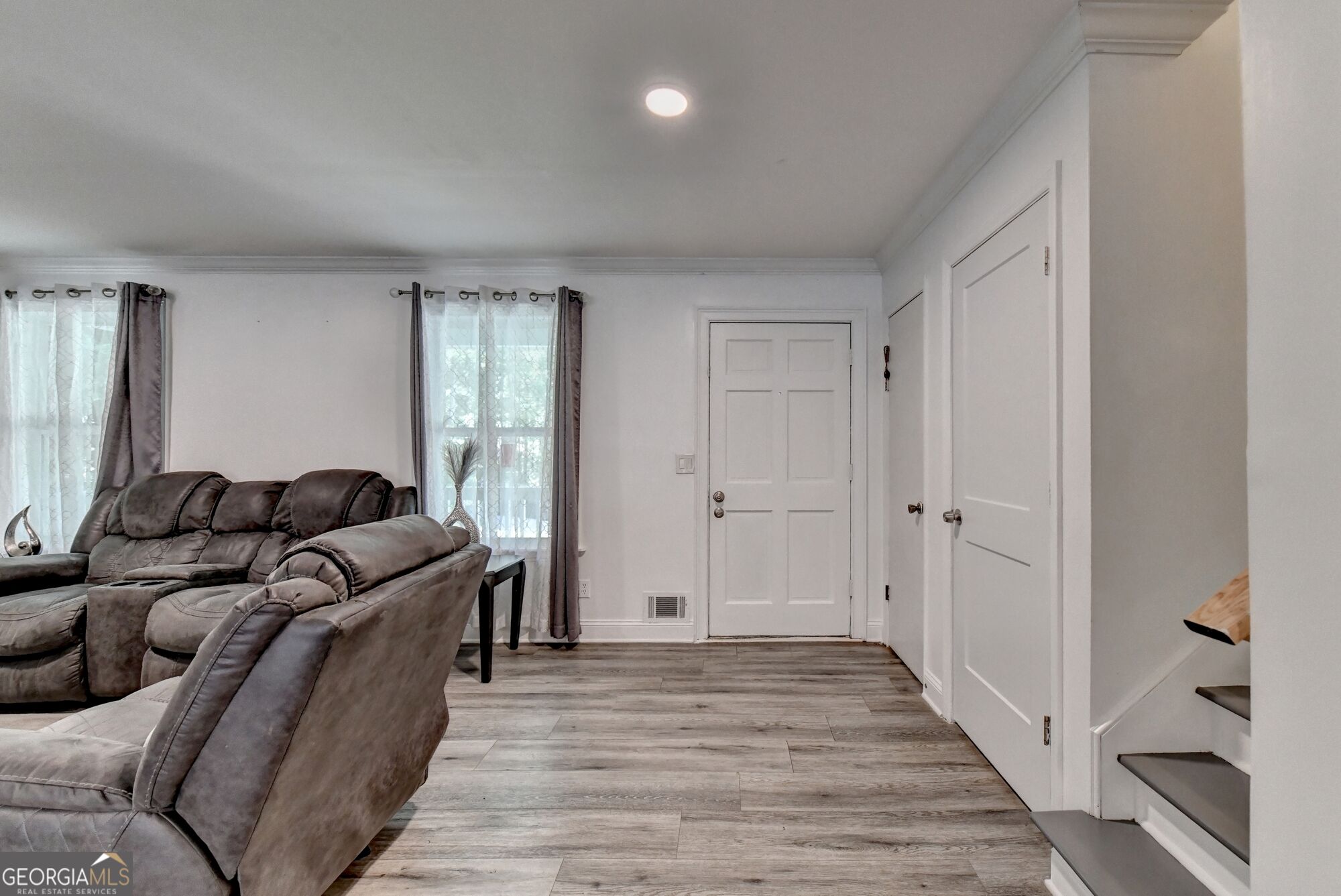 236 Hazel Street Property Photo 7