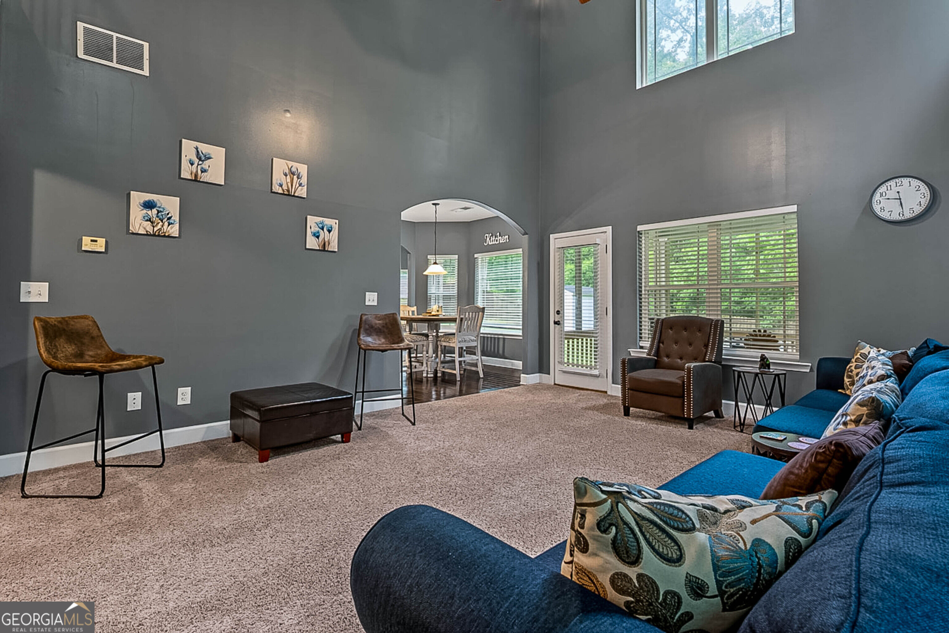 225 Tapestry Drive Property Photo 8