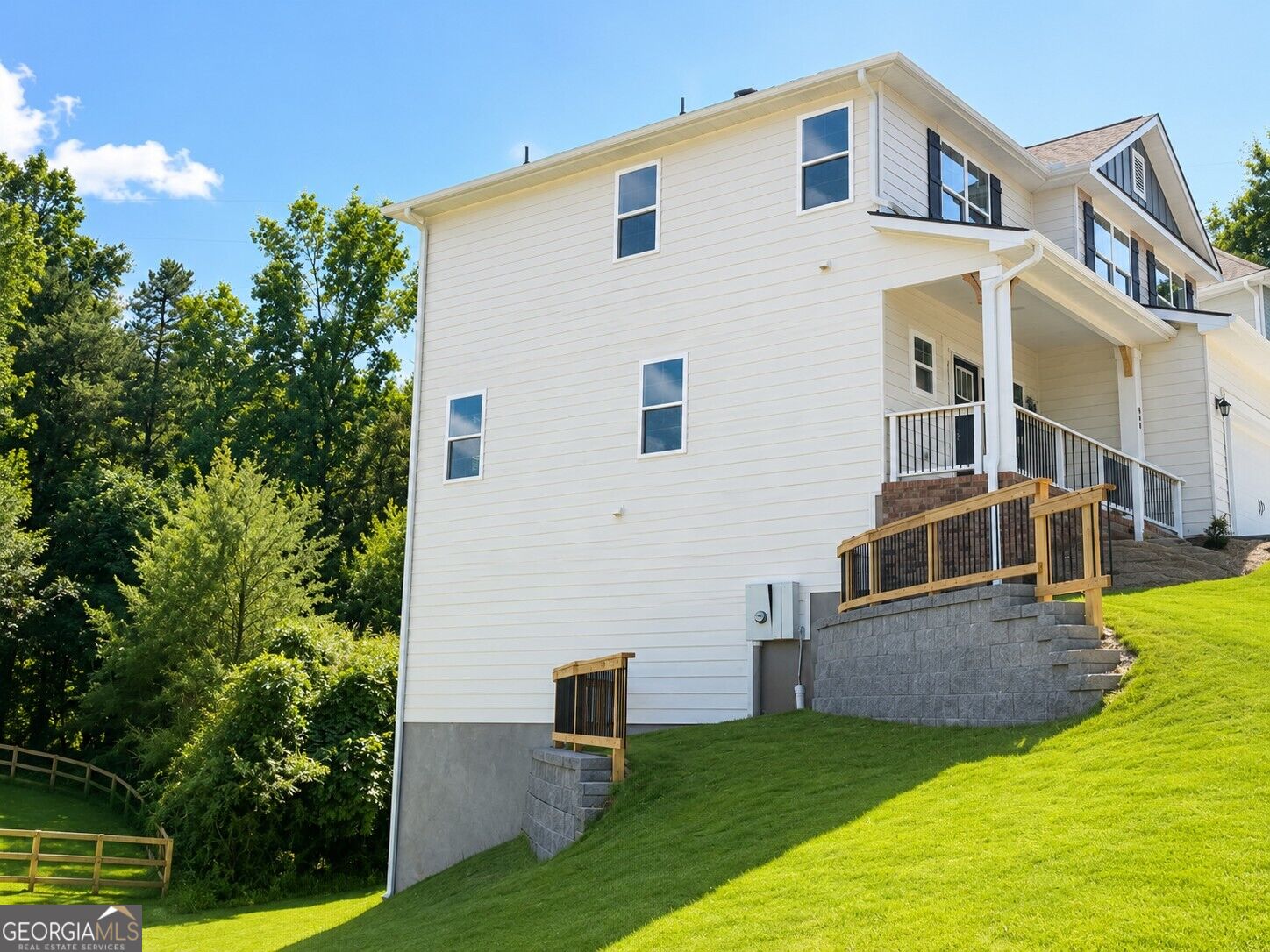 668 Bald Ridge Circle Property Photo 3
