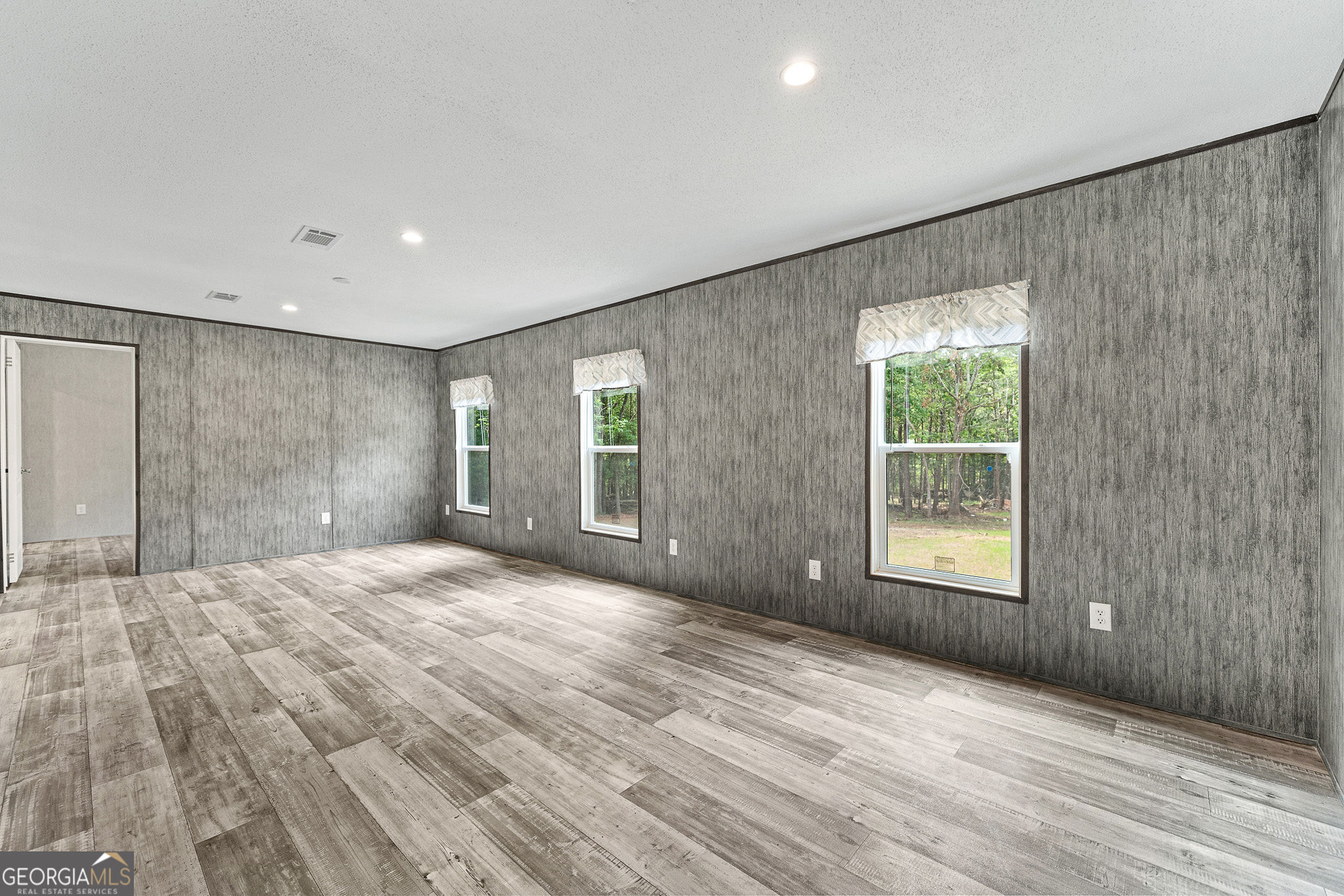 1617 Sweet City Road Property Photo 9