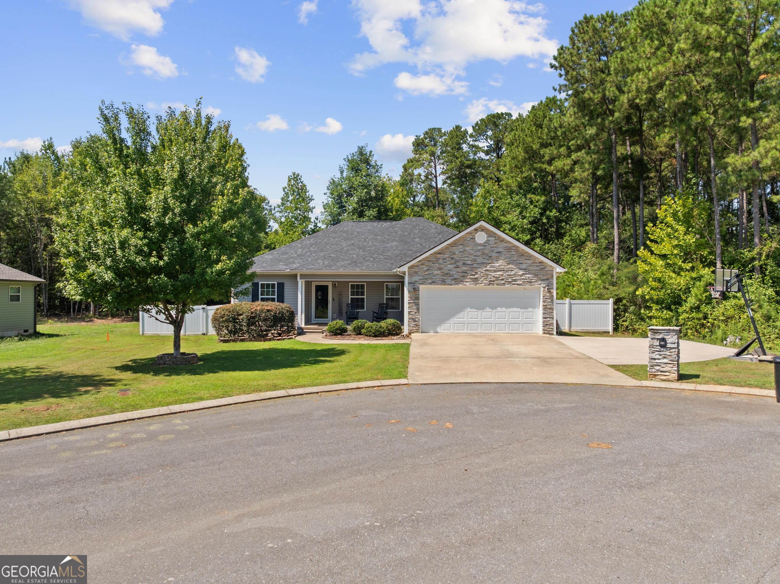 359 Brittany Court Property Photo 1