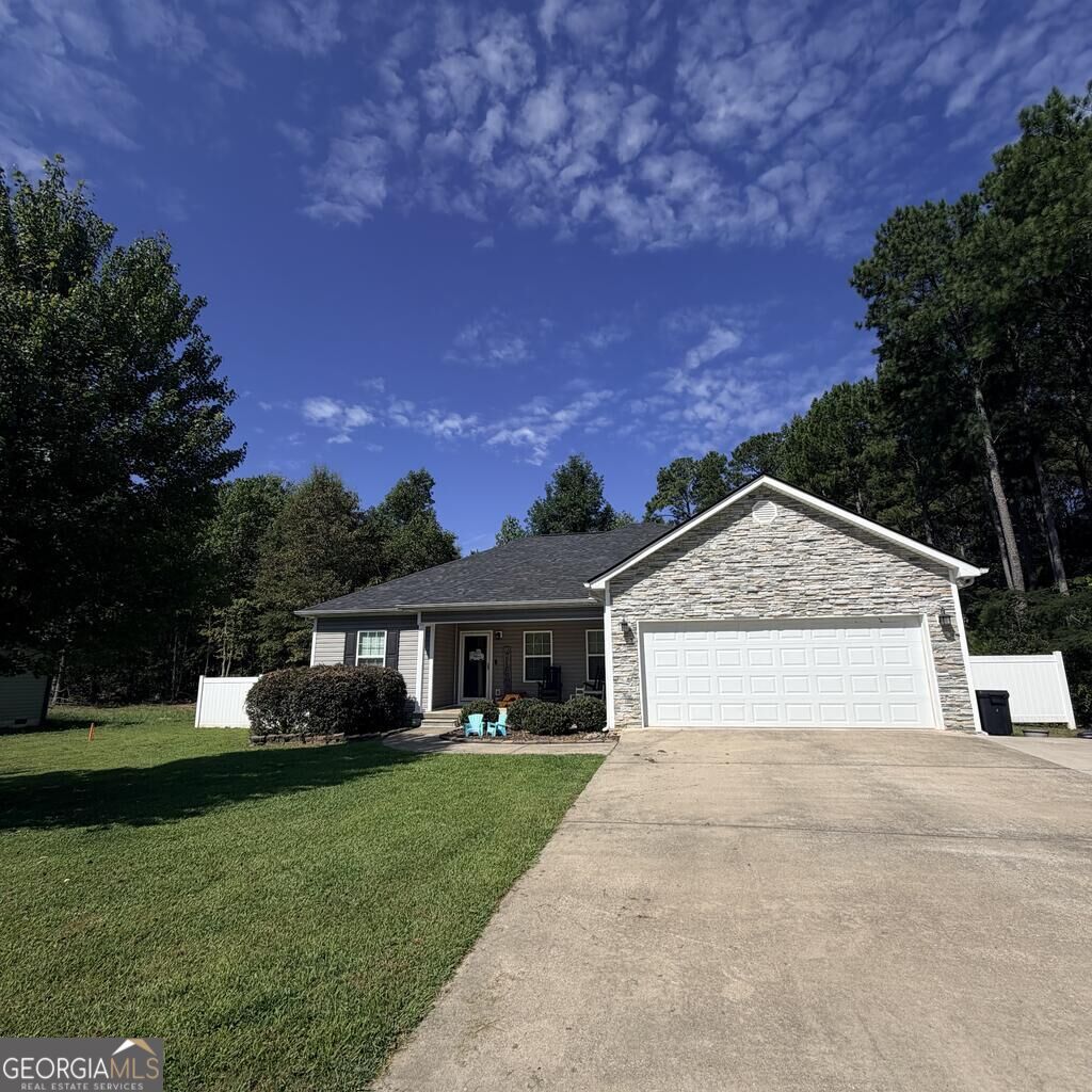 359 Brittany Court Property Photo 2