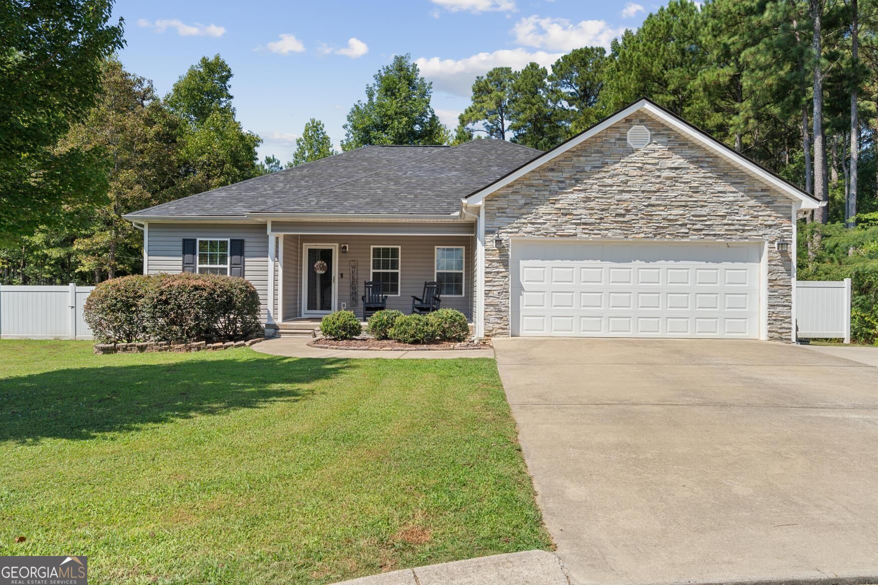 359 Brittany Court Property Photo 4