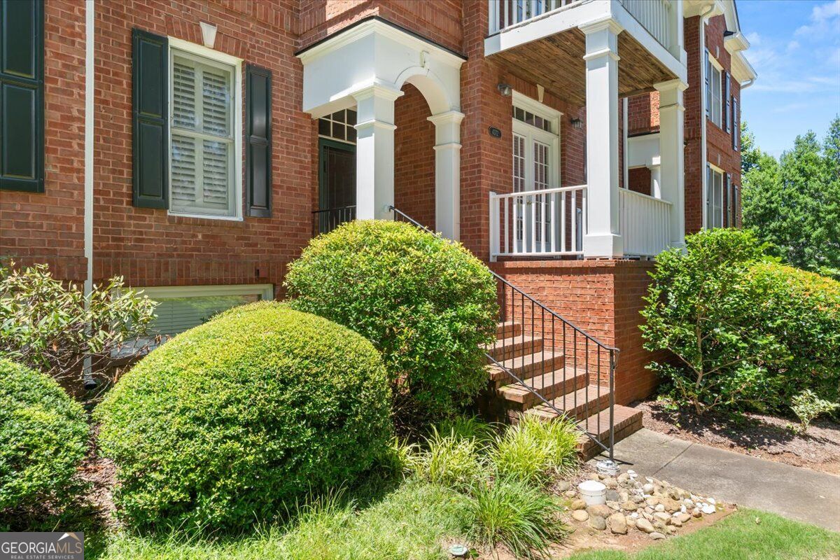 4372 Paces Point Circle Se Property Photo 2