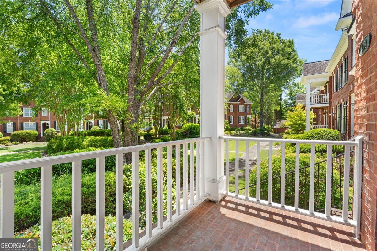 4372 Paces Point Circle Se Property Photo 4