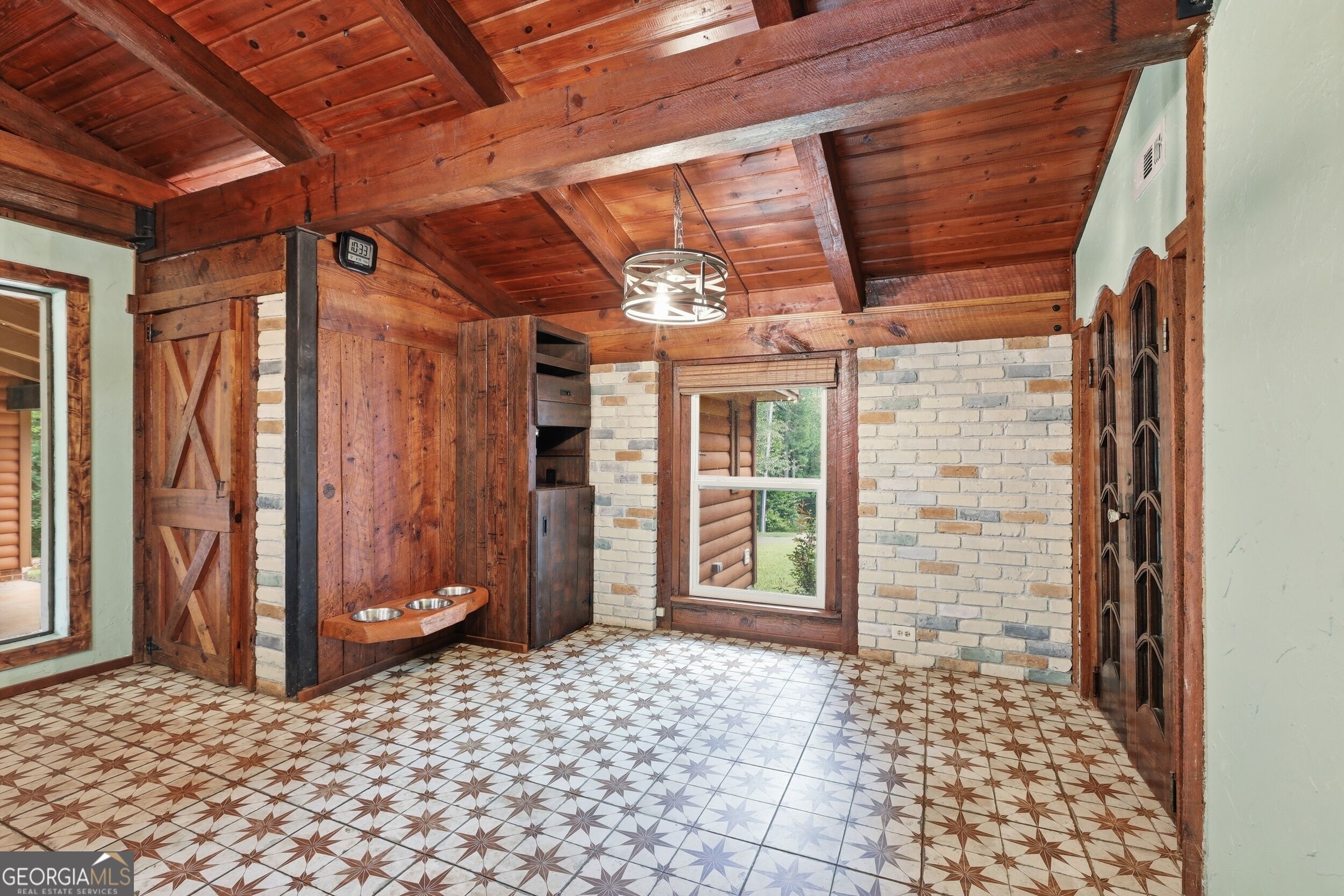 932 Camp Mikell Road Property Photo 14