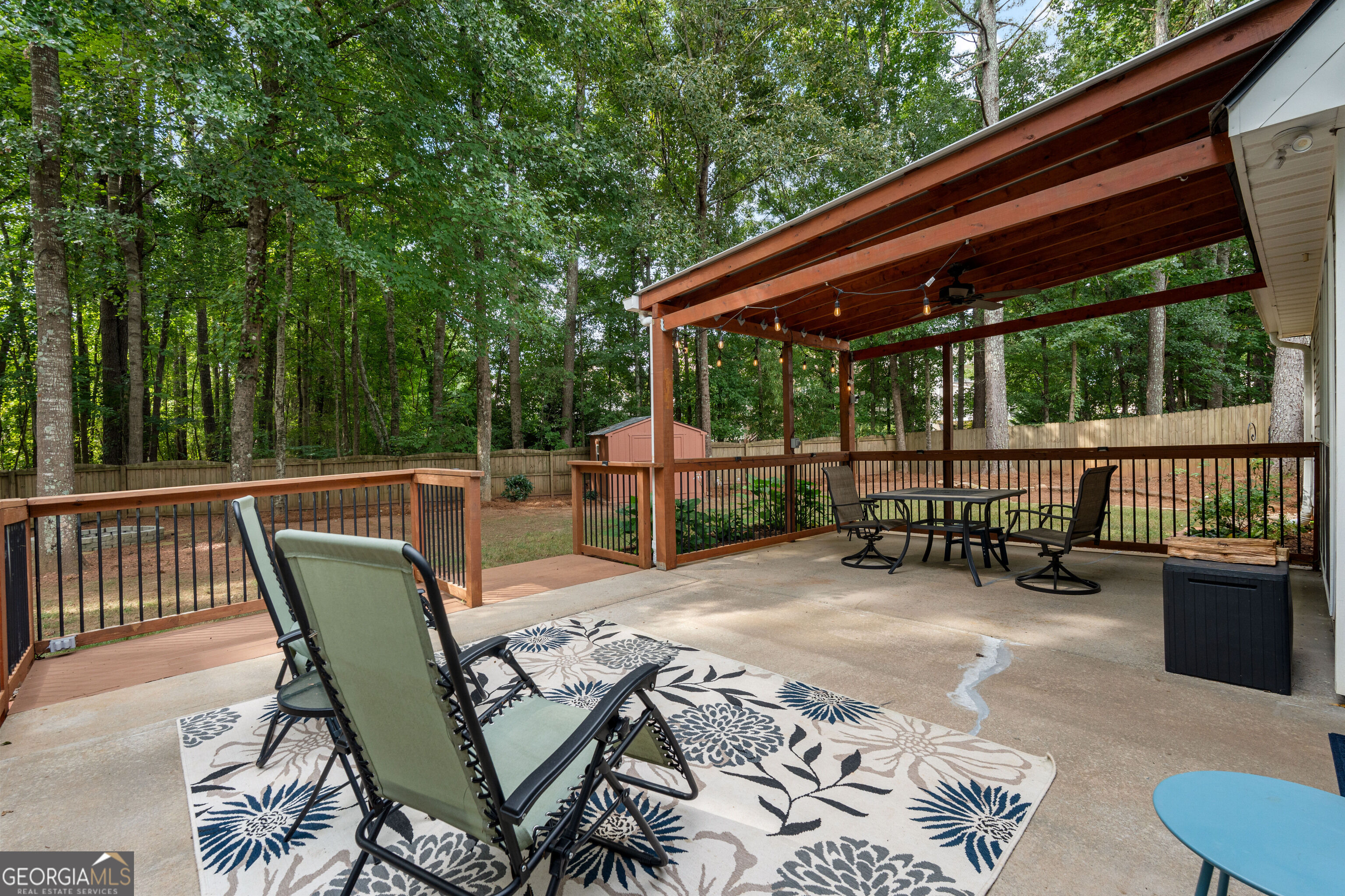 312 Freeman Forest Drive Property Photo 3
