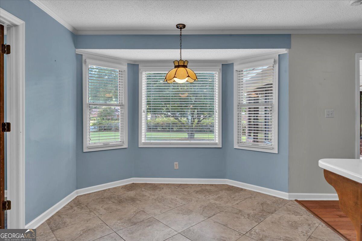1200 Chennault Drive Property Photo 22