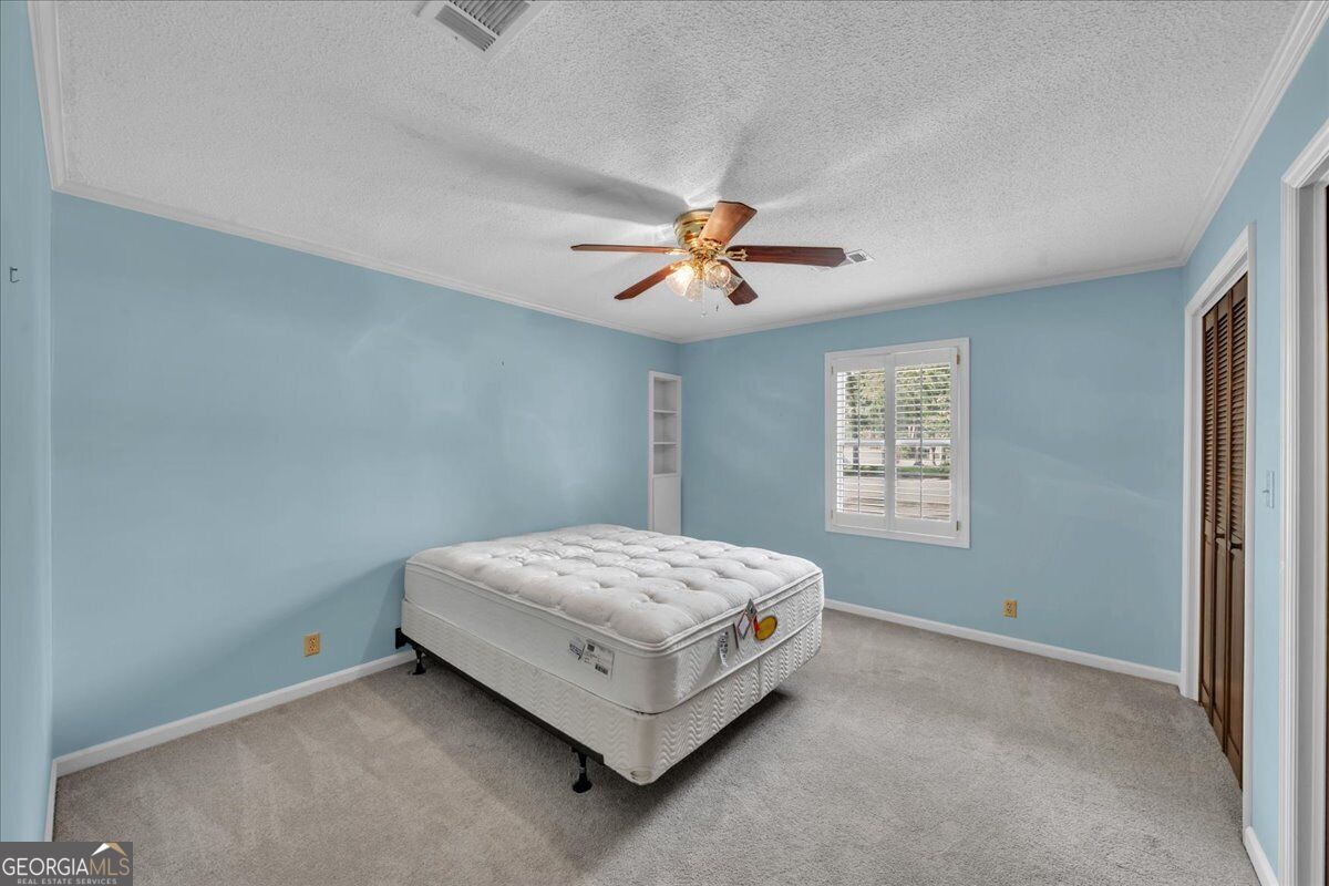 1200 Chennault Drive Property Photo 46
