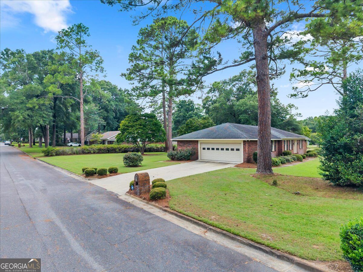 1200 Chennault Drive Property Photo 60