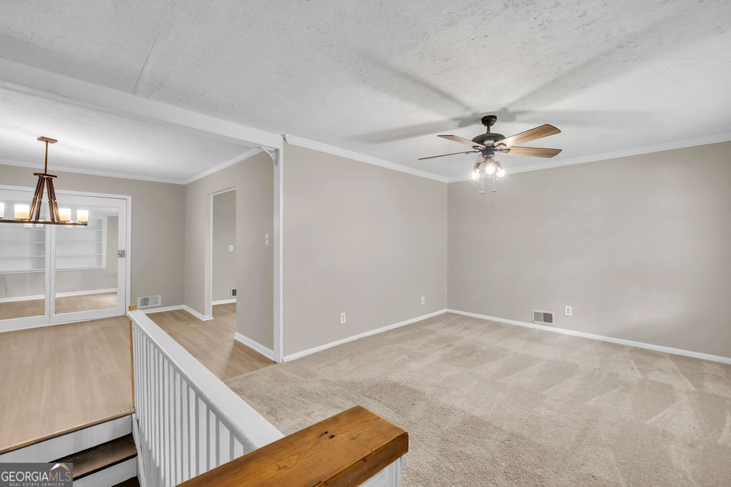 6310 Short Street Property Photo 3