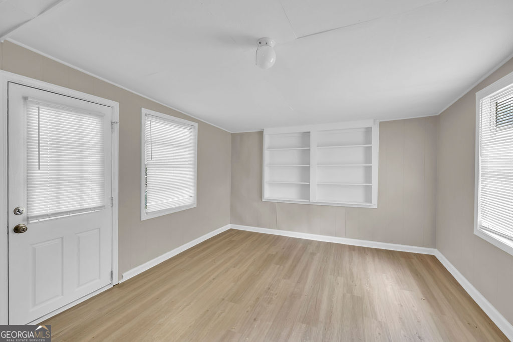6310 Short Street Property Photo 15