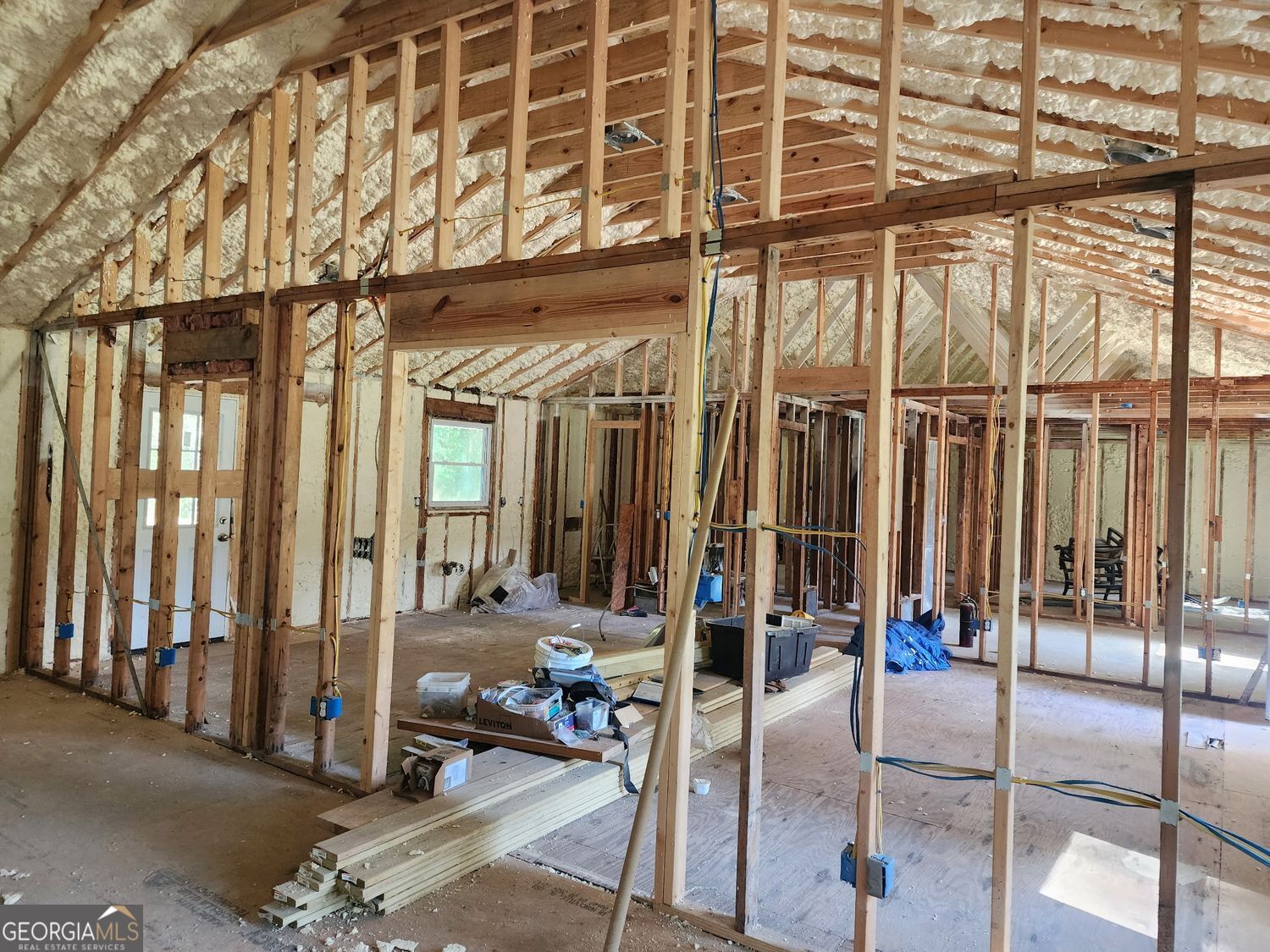 561 Knollwood Drive Property Photo 11