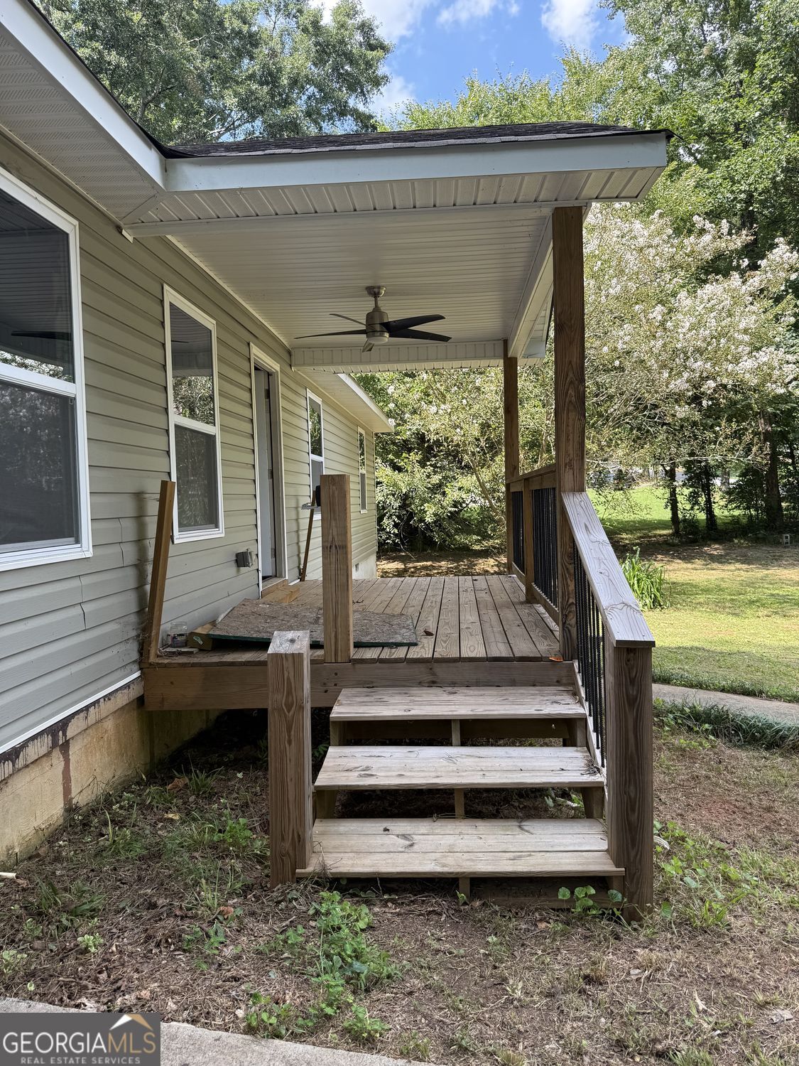 561 Knollwood Drive Property Photo 14