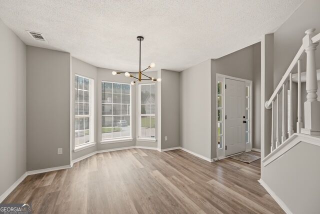 949 Redan Trace Property Photo 4