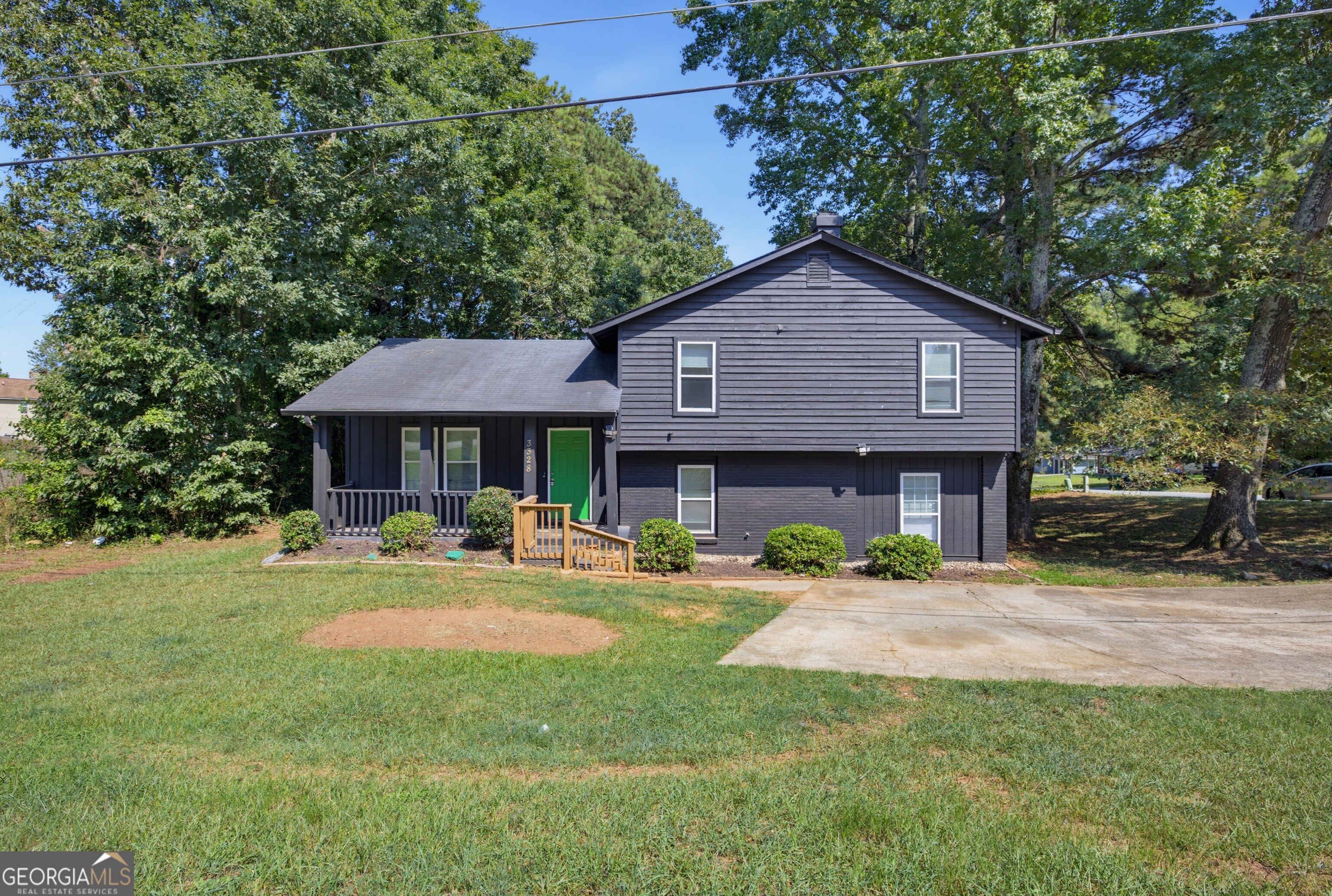 3328 Clevemont Way