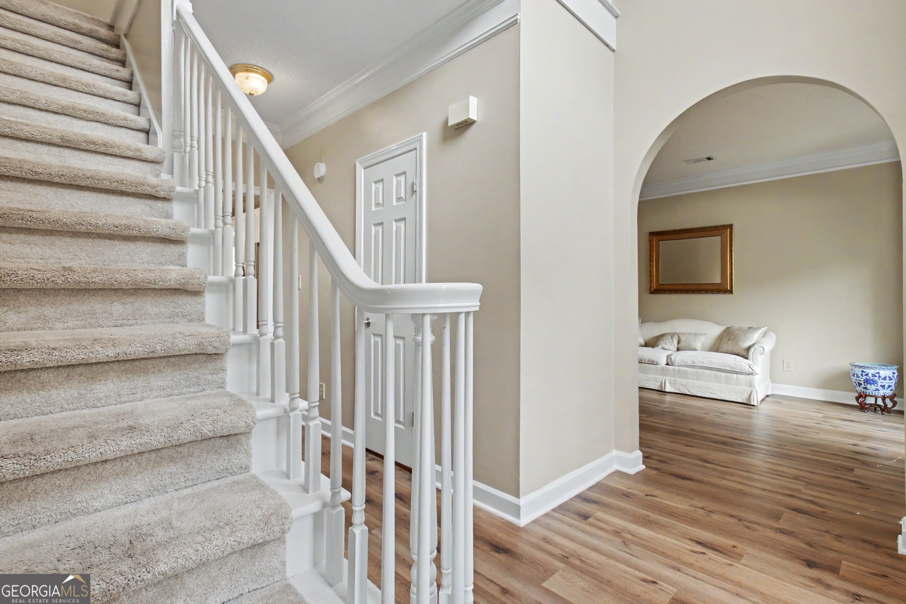 150 Kenton Place Property Photo 10