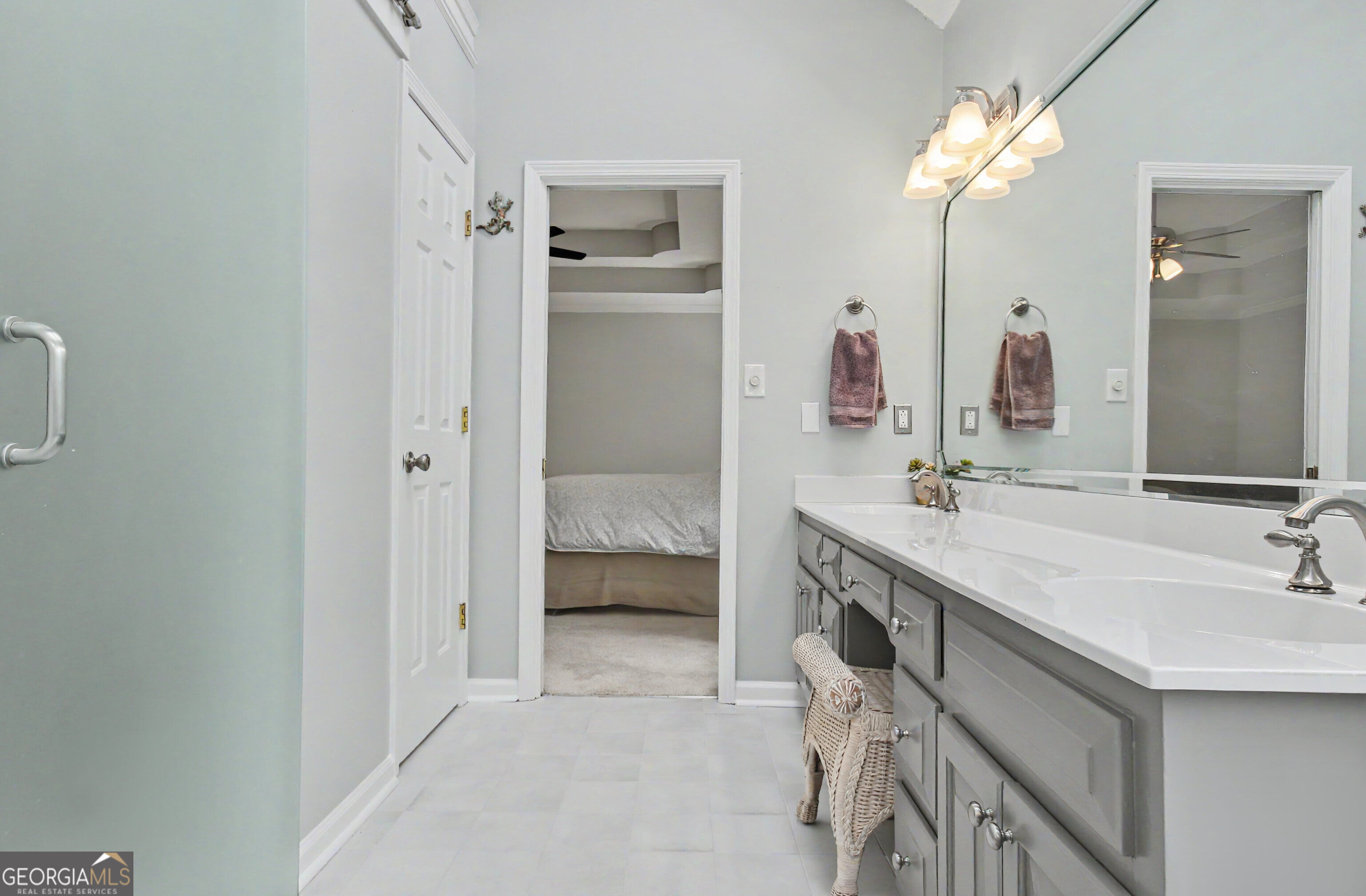 150 Kenton Place Property Photo 44
