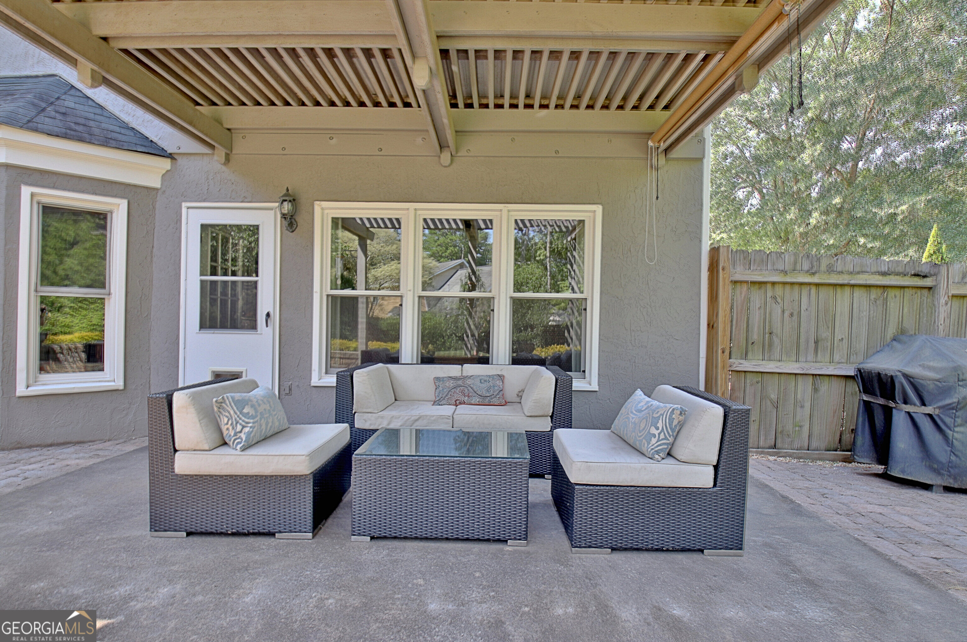 150 Kenton Place Property Photo 55