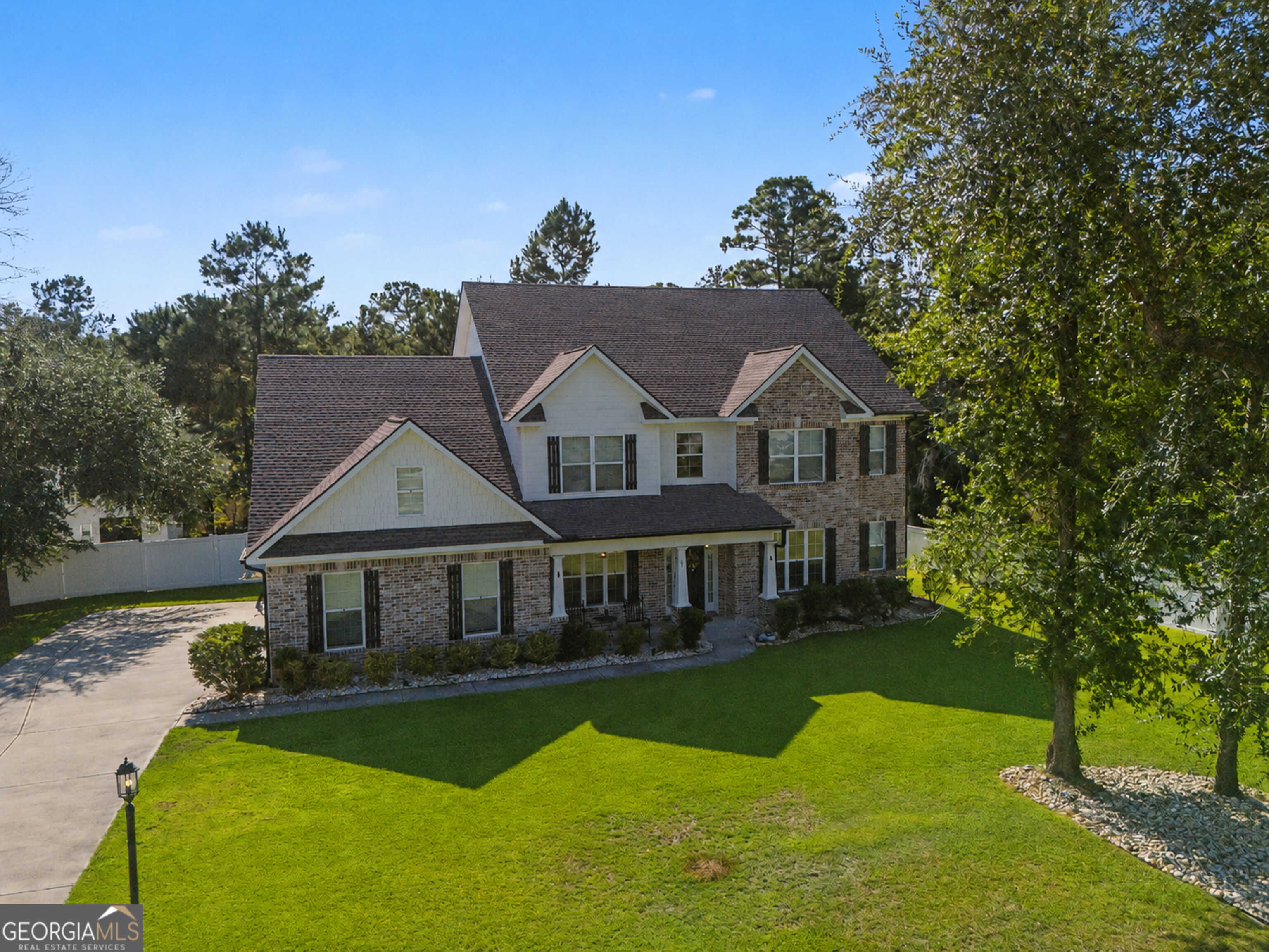 87 Crestview Drive