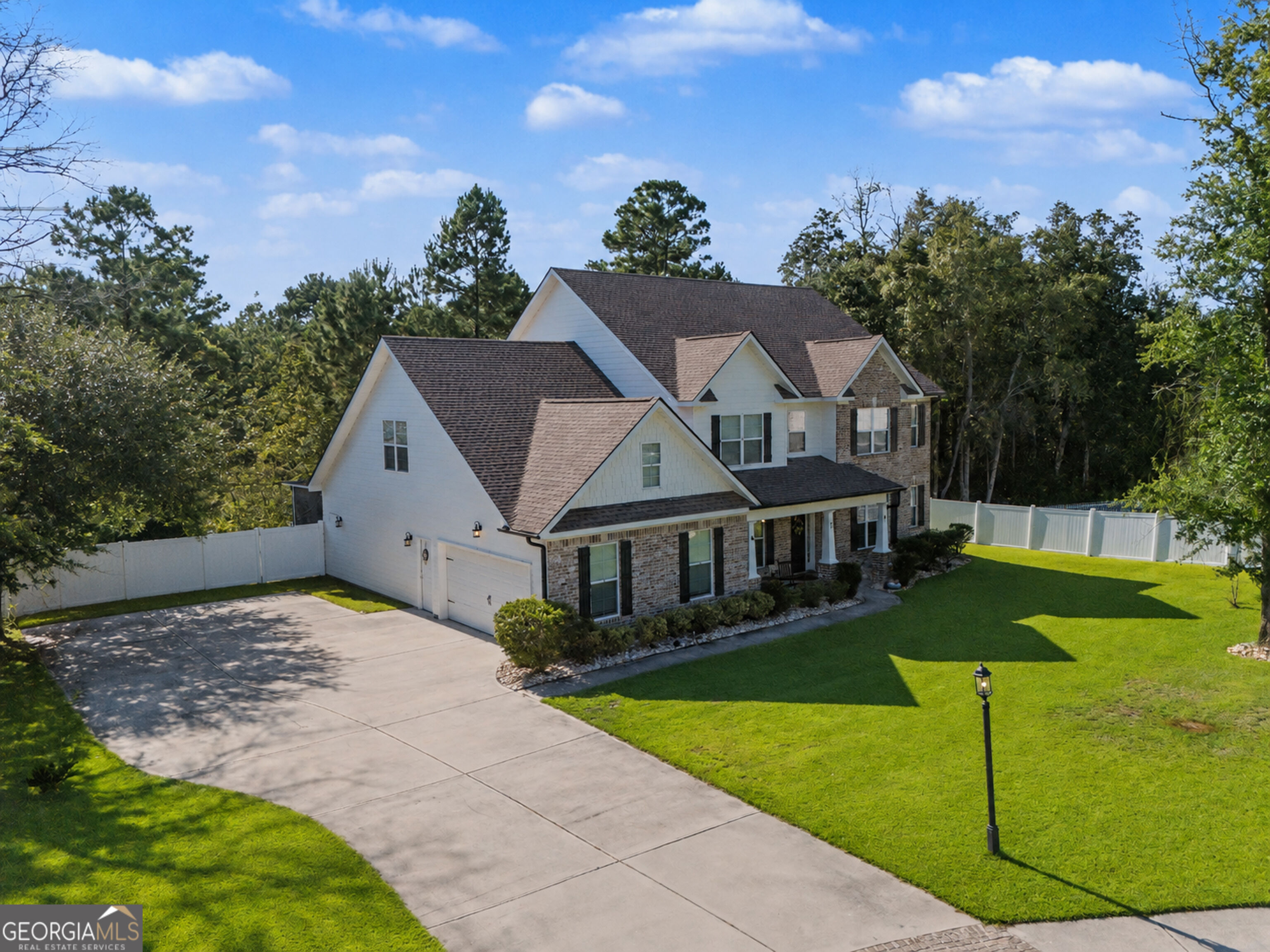 87 Crestview Drive Property Photo 6
