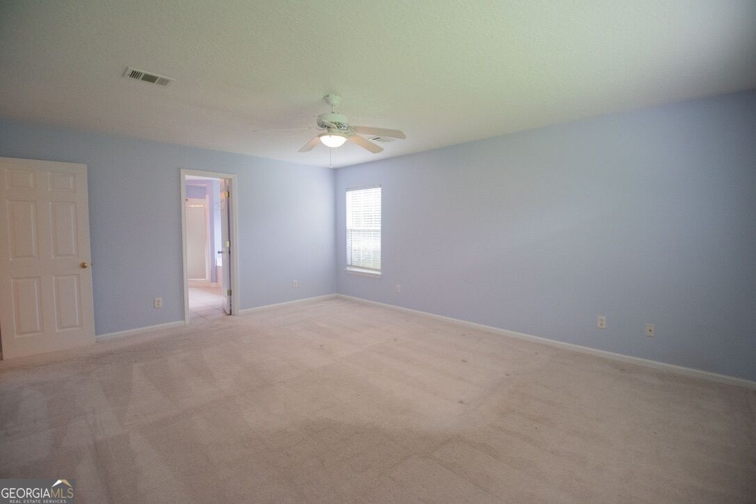 808 Riverview Drive E Property Photo 21