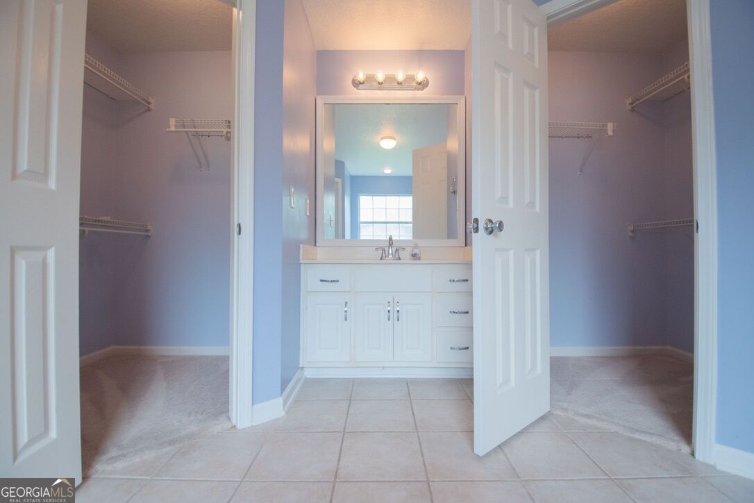 808 Riverview Drive E Property Photo 25