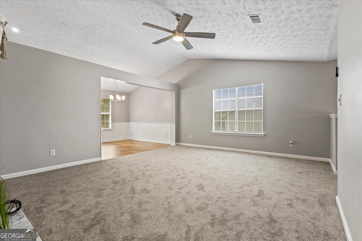 5604 Rockingwood Lane Property Photo 12
