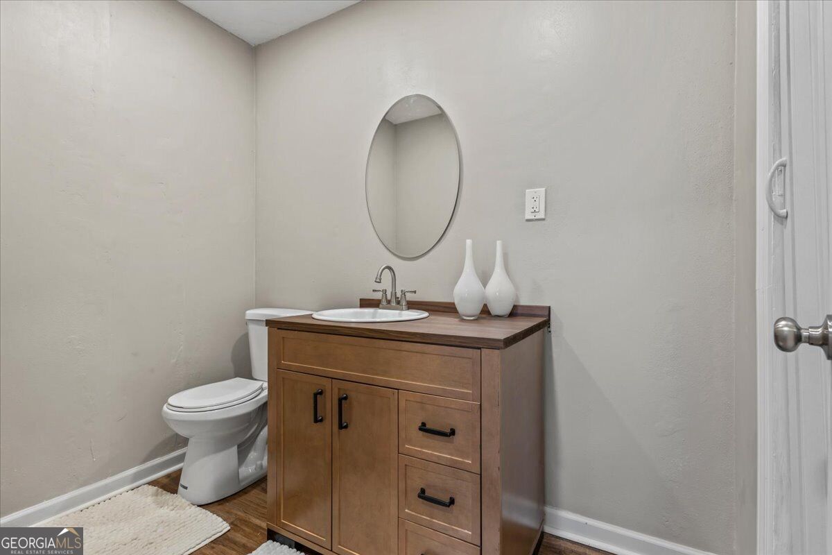 5604 Rockingwood Lane Property Photo 32