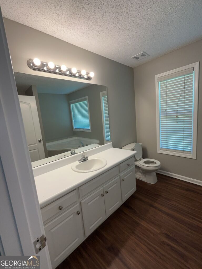 1302 Manning Way Property Photo 16