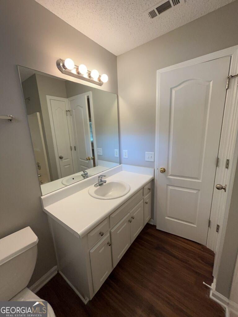 1302 Manning Way Property Photo 25