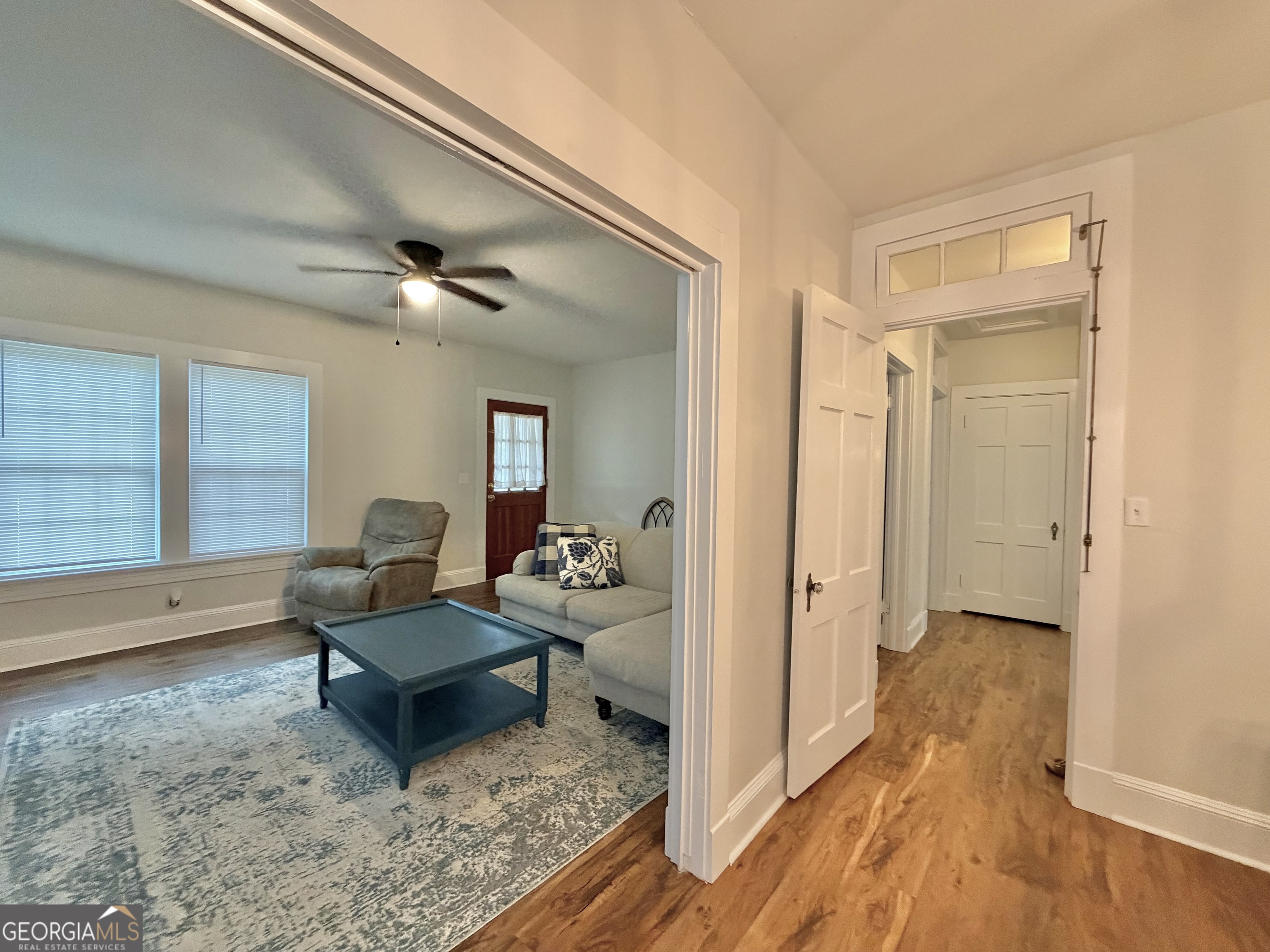 141 S First Avenue Property Photo 14