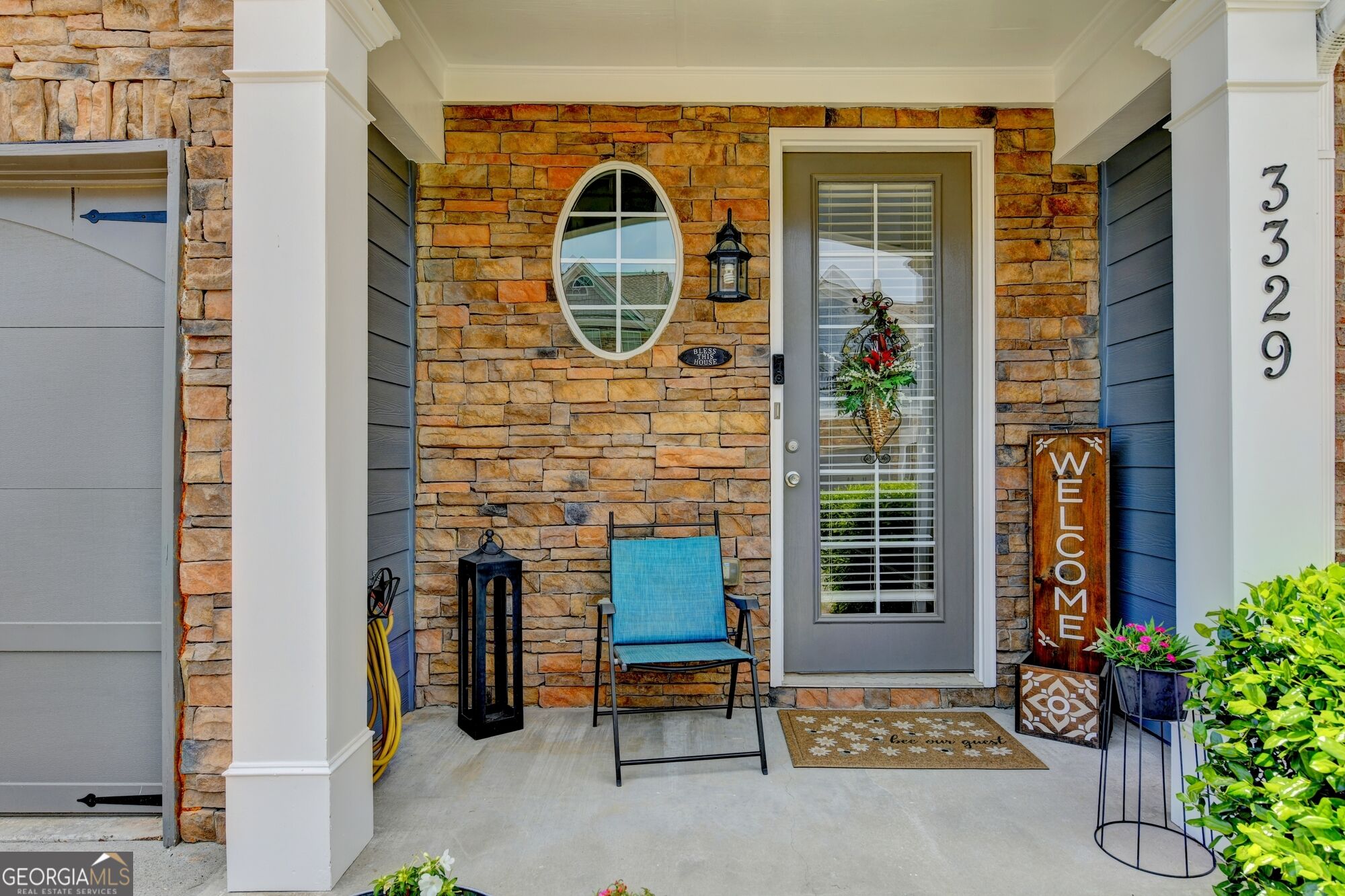 3329 Castleberry Village Circle Property Photo 2
