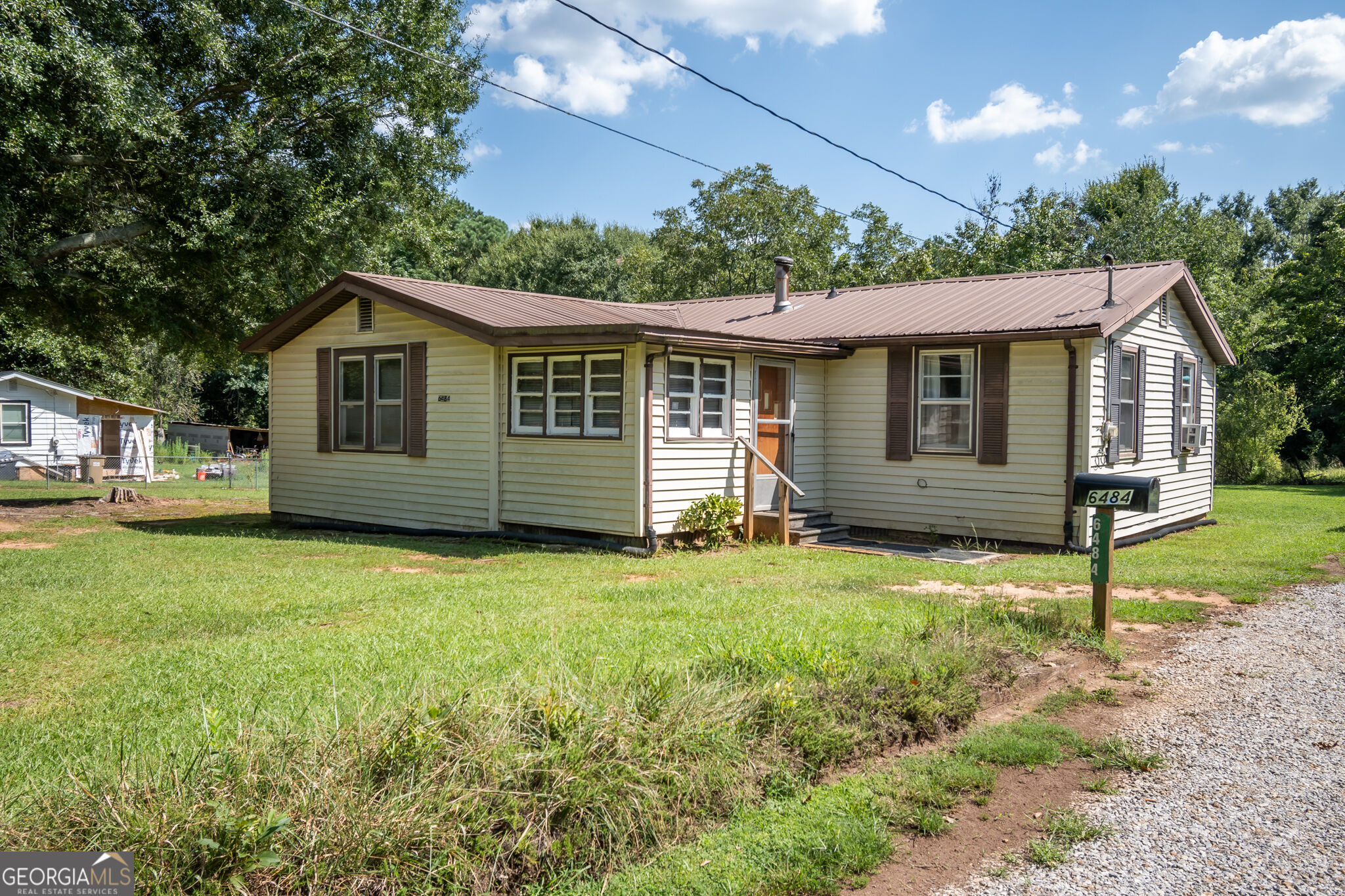 6484 Jefferson River Road Property Photo 7