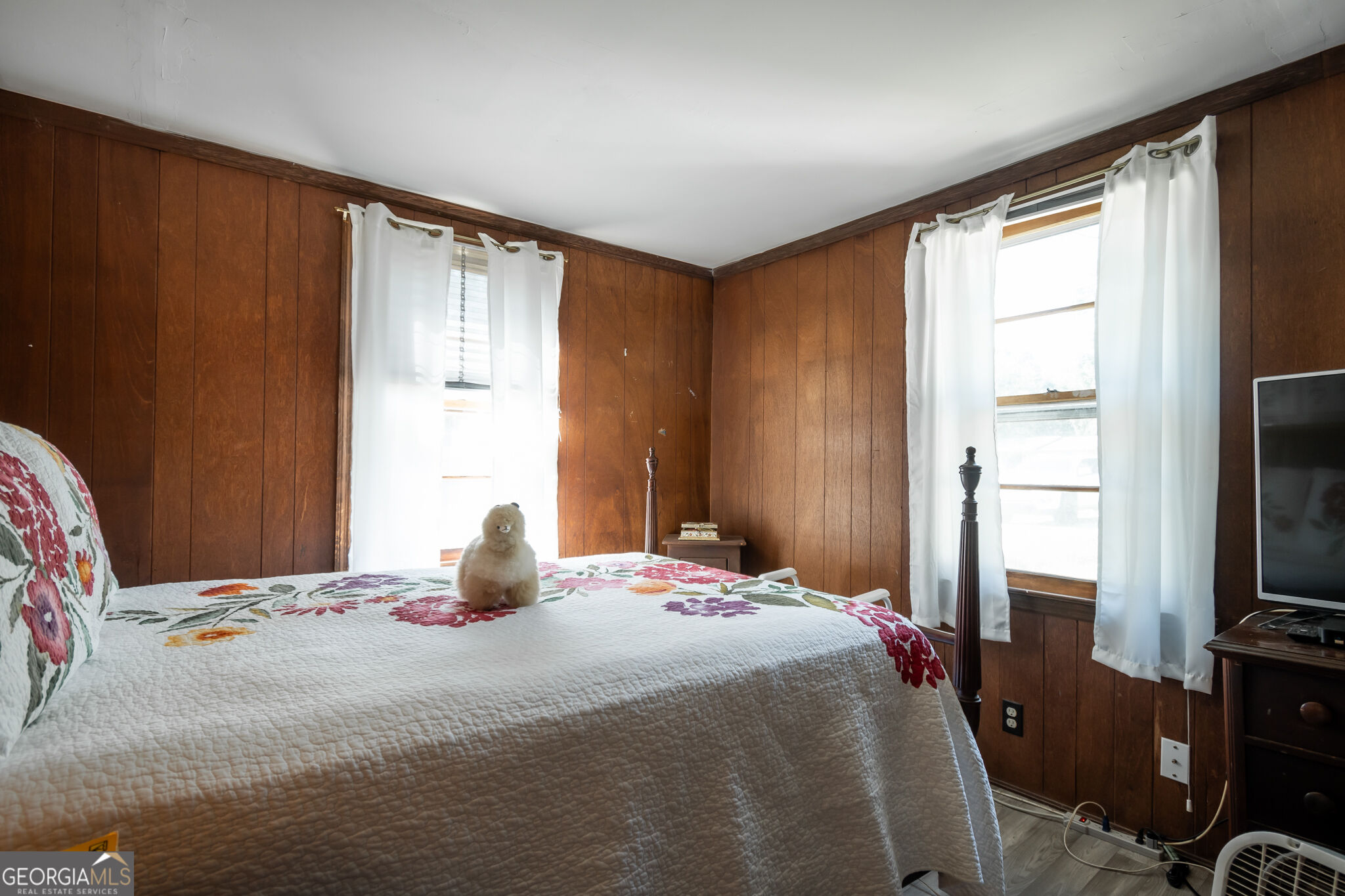 6484 Jefferson River Road Property Photo 16