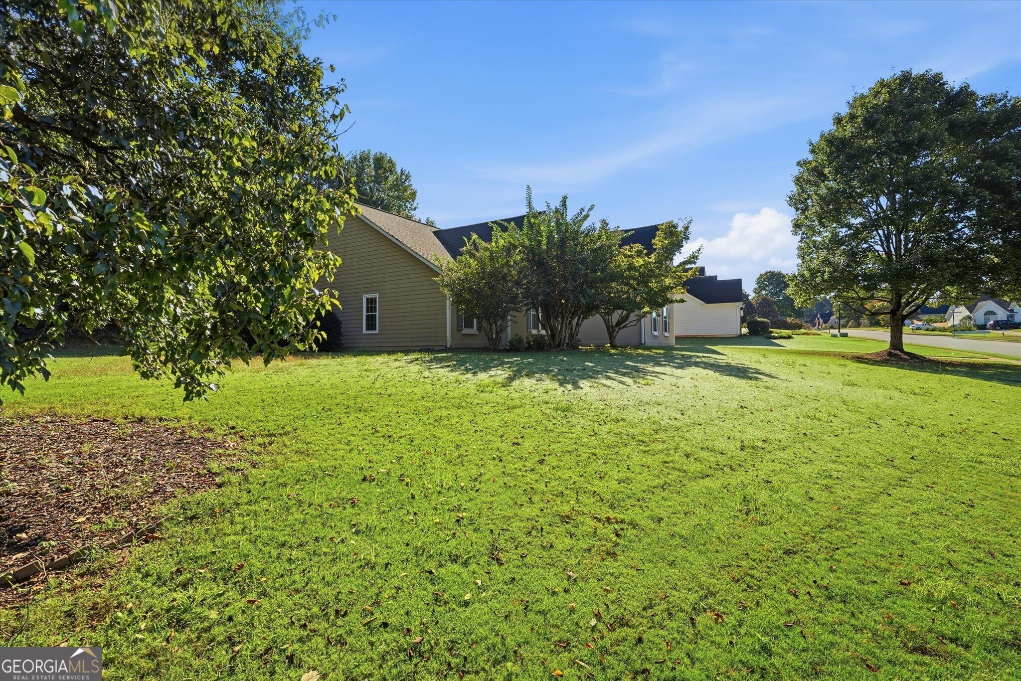 4225 Ruby Forest Boulevard Property Photo 3