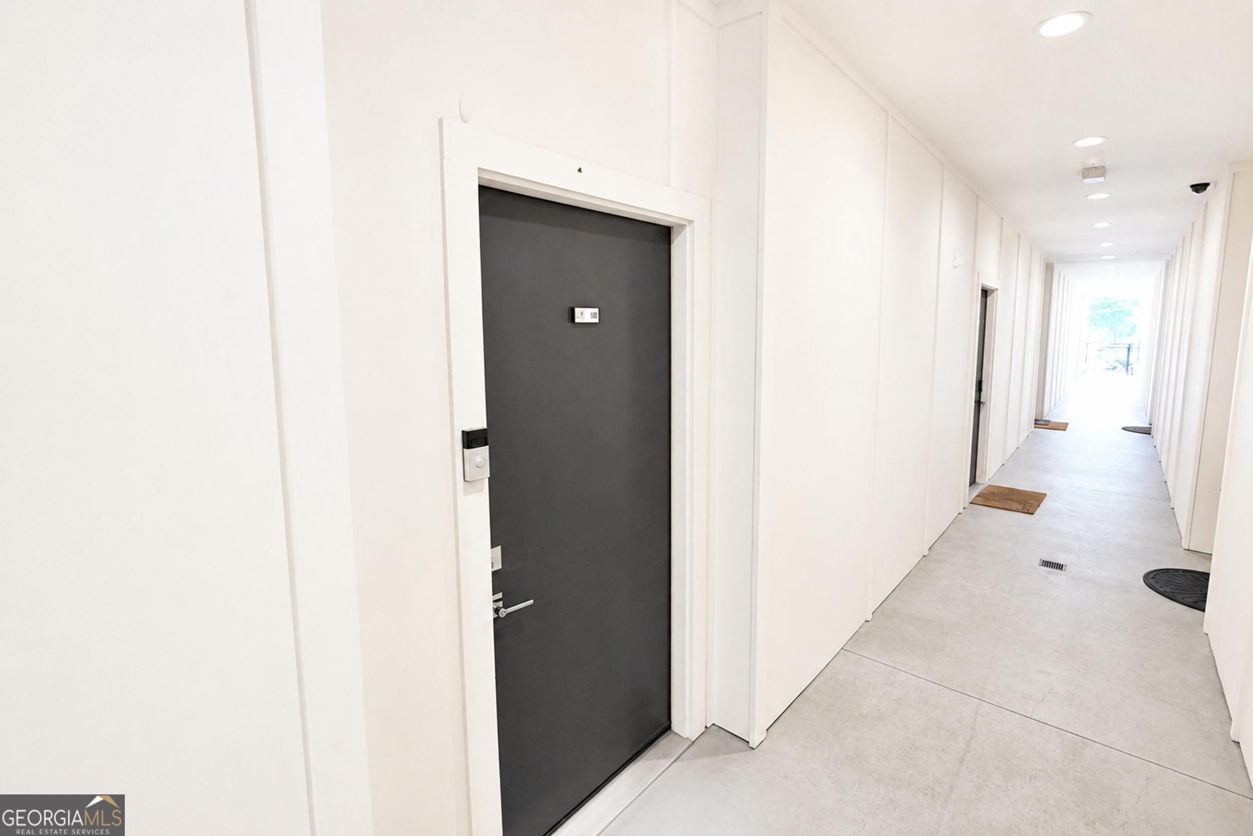 1155 Custer Avenue Se # 108 Property Photo 3
